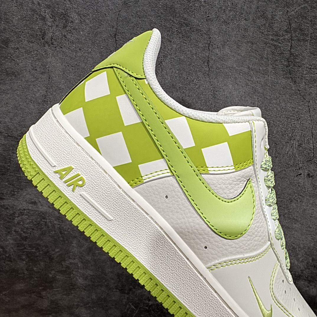 Nike Air Force 1 Low 07 White Green Checkerboard GZ5688-033