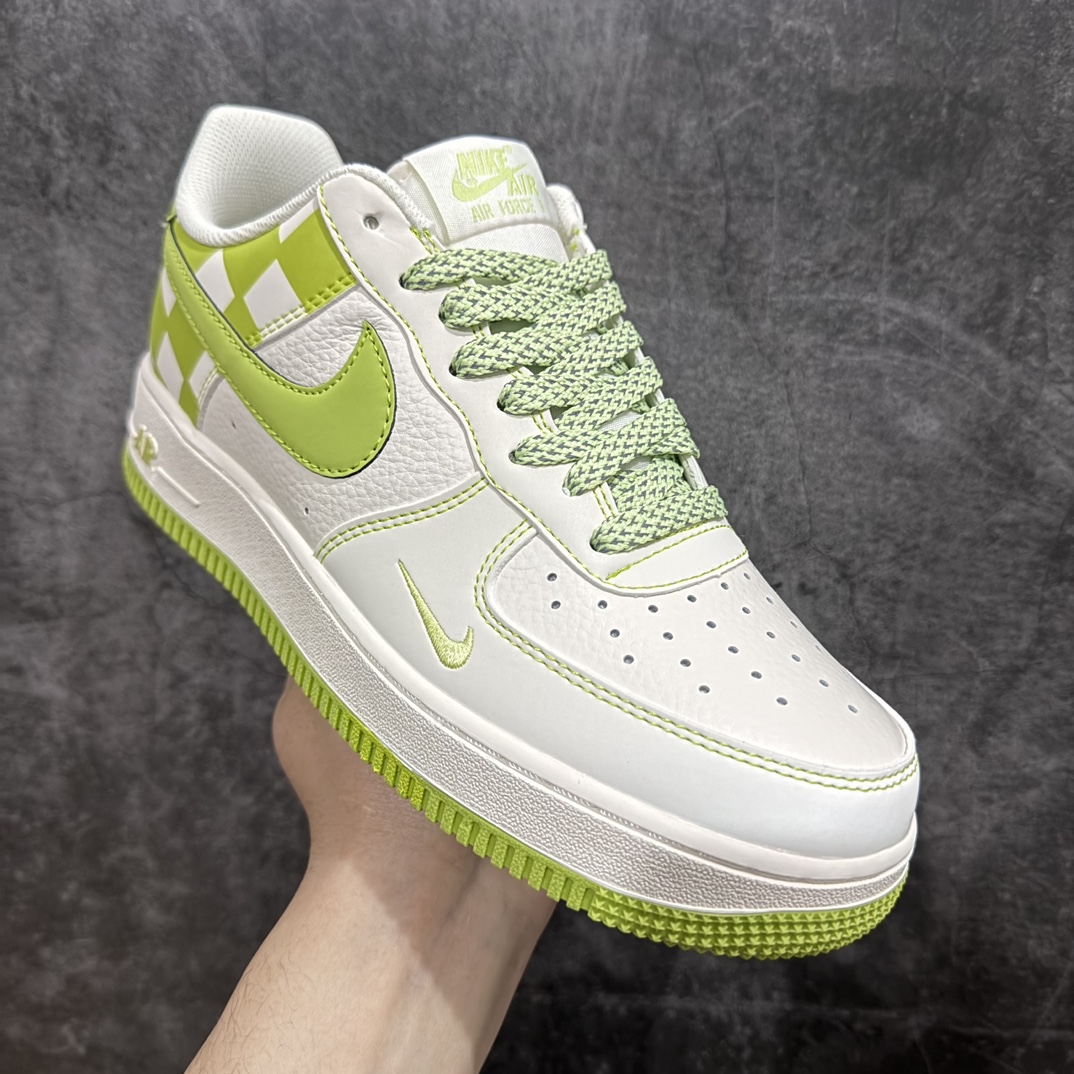 Nike Air Force 1 Low 07 White Green Checkerboard GZ5688-033