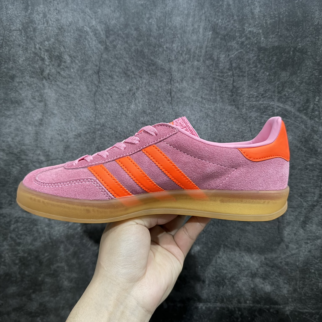 图片[2]-【正确版】阿迪达斯didas Gazelle Indoor Trainers 羚羊内训系列低帮复古百搭休闲运动德训风板鞋“翻毛束粉红橘n女鞋半码制n原楦原纸版开发版型n采用翻毛皮组合纤维革鞋面材质#外置RB橡胶大底❗️ 尺码：35.5-45 编码：LDS210230n-莆田鞋批发中心