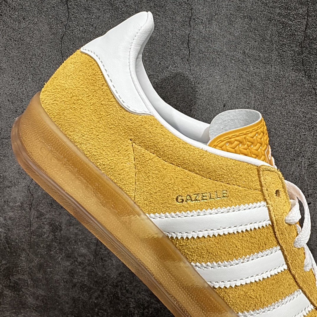 图片[7]-【纯原神版】 AD Original Gazelle Indoor Trainers 瞪羚室内鞋系列低帮复古百搭休闲运动德训风板鞋 翻毛皮黄白 HQ8716nn优于市场大部分流通版本 极力推荐n正确原厂定制长毛翻毛皮组合环保纤维革鞋面材质内置环保海玻璃鞋垫 外置RB橡胶大底品品控稳定性领先行业 原厂全套原楦原纸板冲刀磨具开发n原厂港宝加持定型后跟 尺码：35-45 编码：DZ230250-鞋库