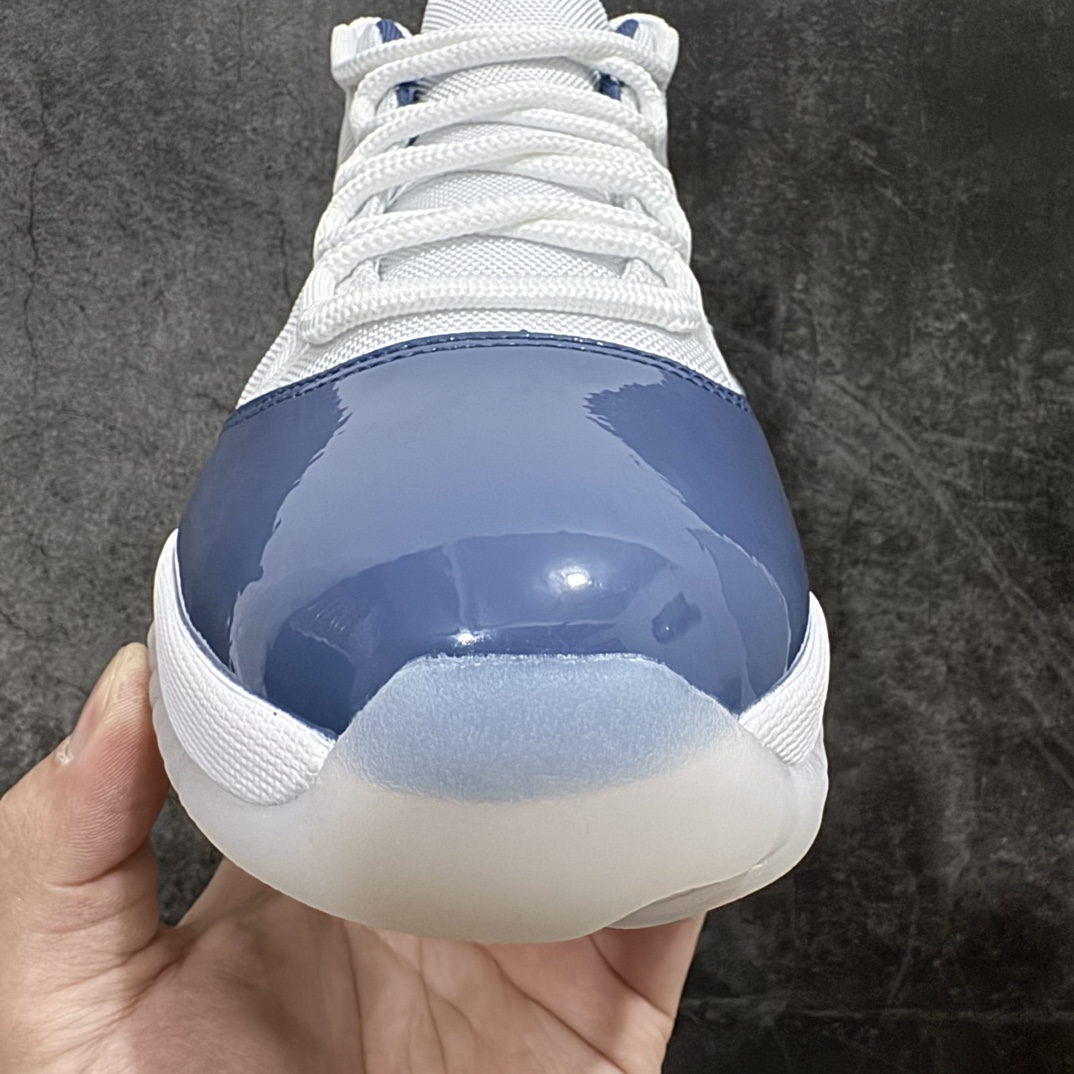 图片[4]-【莞产纯原】Air Jordan AJ11 Low WMNS \”Diffused Blue\” 低帮 海军蓝 FV5104-104n新货无氧化 原楦原档案数据开模打造原厂中底拉帮钢印 原厂漆皮防冻不开裂 头层皮料 原装鞋撑水晶大底正确色度色泽 原楦原数据刺绣原厂车缝走线及对位 毫厘不差 飞人logo采用原数据电脑刺绣 原装正品碳纤维真实碳板 增强抗扭 原内标 原盒标 正确官方原盒 原厂防氧化水晶外底 原厂配套厂全掌solo气垫Size：36 36.5 37.5 38 38.5 39 40 40.5 41 42 42.5 43 44 44.5 45 46 47.5 编码：AS460480-鞋库