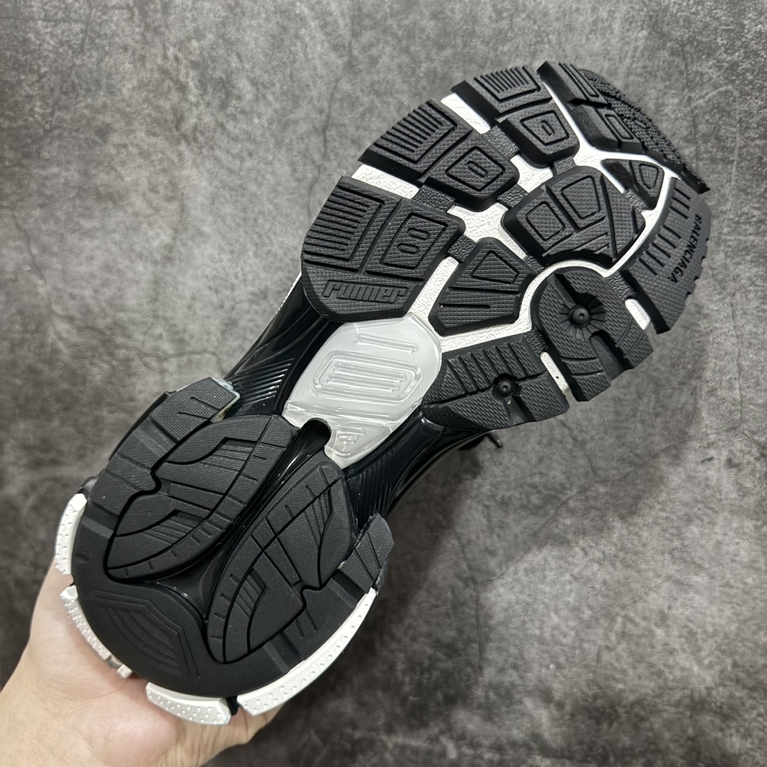 520 【XA版本】Balenciaga Runer 巴黎世家7代 破坏风 手工做旧款复古老爹鞋