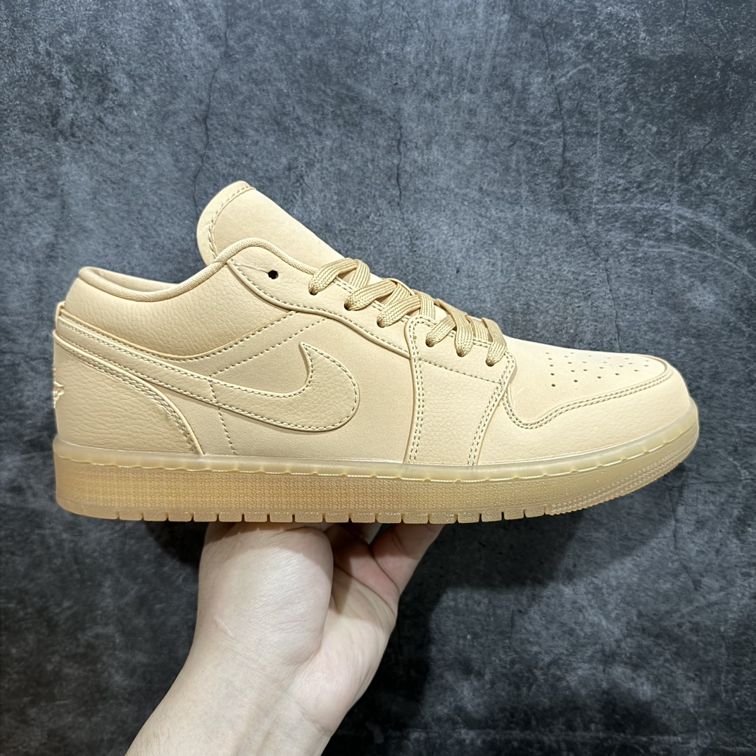 【K版】Air Jordan 1 Low 小麦色 棕色FZ3972-294全新流水线出品 DT版本唯一平替选择 市场第二梯队最强版 全部原鞋开发 原楦原纸板开发 全鞋电脑针车 原厂内置全掌气垫 原盒内在原标 唯一Zp原版鞋带绑法 免检产品 全新2022版型 全头层皮料 完美零毛边处理 原厂配置全掌气垫 价格定位良心 几十个配色陆续出货 SIZE：36 36.5 37.5 38 38.5 39 40 40.5 41 42 42.5 43 44 44.5 45 46  编码：LDS240260-莆田鞋批发中心