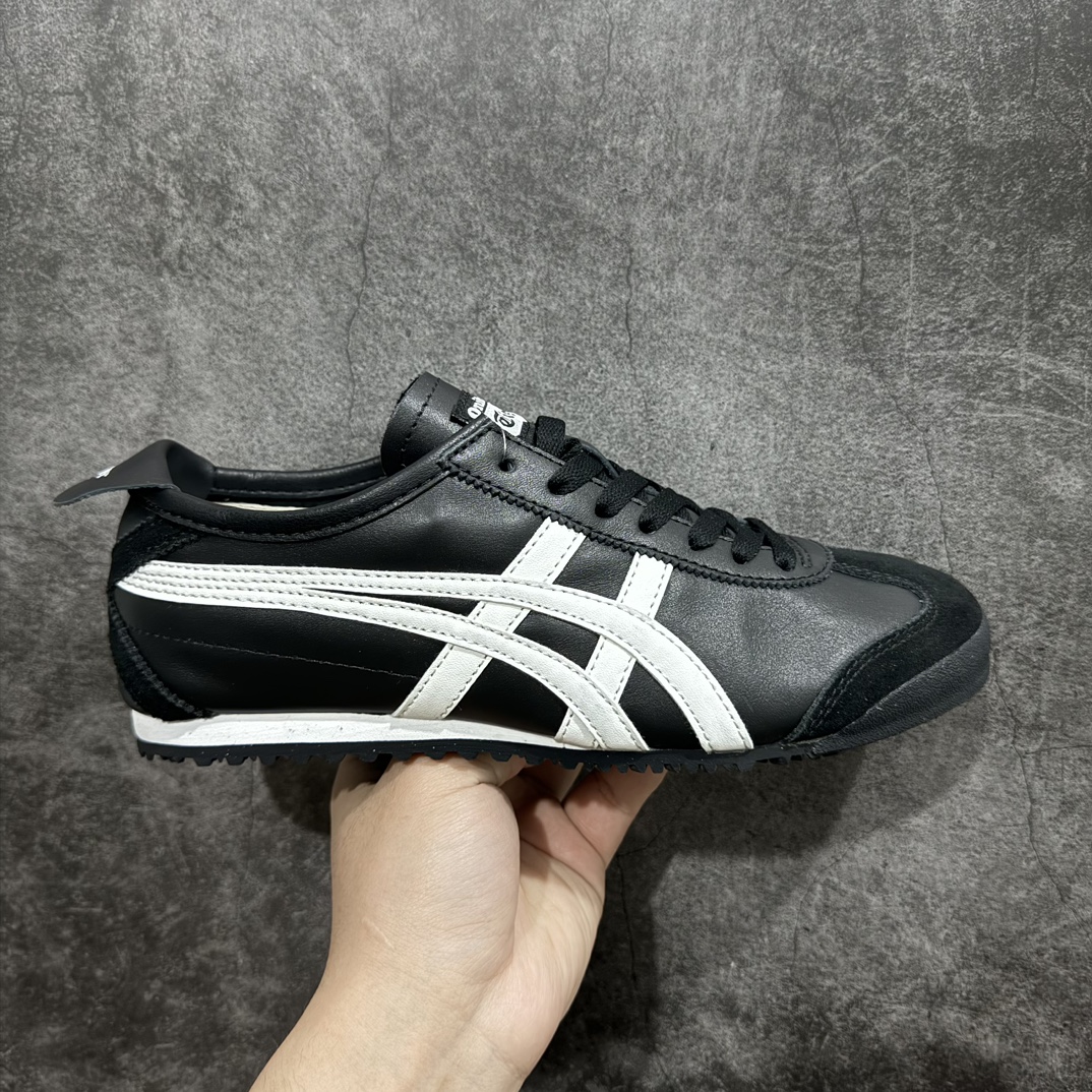 【纯原头层版】Asics Onitsuka Tiger MEXICO 66 亚瑟士鬼冢虎复古经典板鞋n市场王者选手 海外订单工厂出品目前全市场最好的品质没有之一n纯原小羊皮材料 质感柔软度满分n长期生产补货永不断码 超成熟稳定的做工品控 原装全套纸板楦头开发 原汁原味 完美呈现版型私模正确鞋底咬花纹路 一比一鞋头弧度高度鞋身弧度绝不口嗨 细节品控鞋型随意秒杀市面原档咬花纹路私模大底 一个单元有六个三角形总体形拼接呈现花瓣状 官方四联吊牌原装Ortholite轻量化鞋垫 原盒原配 质保卡 说明书 钢印防尘纸 纸板中底带钢印 乳胶组合鞋垫 支持全方位的对比专柜产品从款式颜色造型上体现出追求舒适和细节的完美 鞋类更是推崇手工制作的严谨与完美 融舒适性与可穿性的设计风格 注重细节的完美和别致魅力 既保持稳重 又不失轻松的时尚感  尺码：36 37 37.5 38 39 39.5 40 40.5 41.5 42 42.5 43.5 44 45 编码：NM235260-鞋库