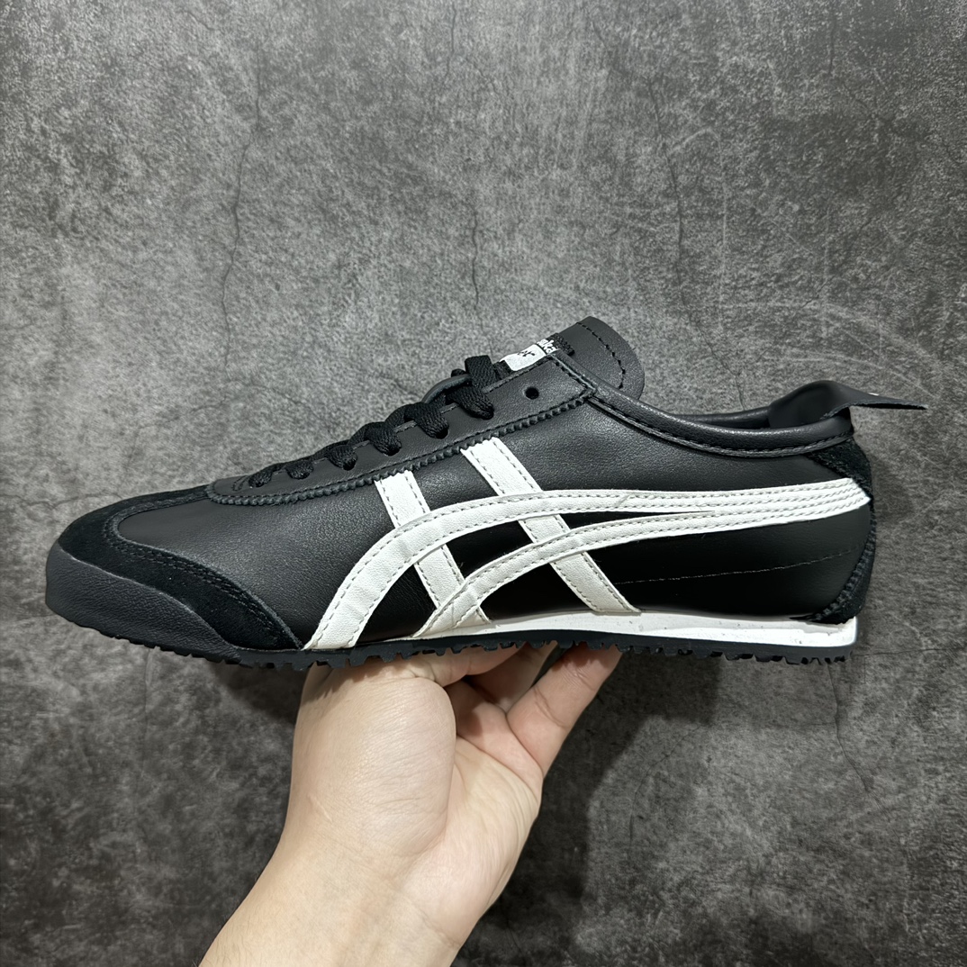 图片[2]-【纯原头层版】Asics Onitsuka Tiger MEXICO 66 亚瑟士鬼冢虎复古经典板鞋n市场王者选手 海外订单工厂出品目前全市场最好的品质没有之一n纯原小羊皮材料 质感柔软度满分n长期生产补货永不断码 超成熟稳定的做工品控 原装全套纸板楦头开发 原汁原味 完美呈现版型私模正确鞋底咬花纹路 一比一鞋头弧度高度鞋身弧度绝不口嗨 细节品控鞋型随意秒杀市面原档咬花纹路私模大底 一个单元有六个三角形总体形拼接呈现花瓣状 官方四联吊牌原装Ortholite轻量化鞋垫 原盒原配 质保卡 说明书 钢印防尘纸 纸板中底带钢印 乳胶组合鞋垫 支持全方位的对比专柜产品从款式颜色造型上体现出追求舒适和细节的完美 鞋类更是推崇手工制作的严谨与完美 融舒适性与可穿性的设计风格 注重细节的完美和别致魅力 既保持稳重 又不失轻松的时尚感  尺码：36 37 37.5 38 39 39.5 40 40.5 41.5 42 42.5 43.5 44 45 编码：NM235260-鞋库