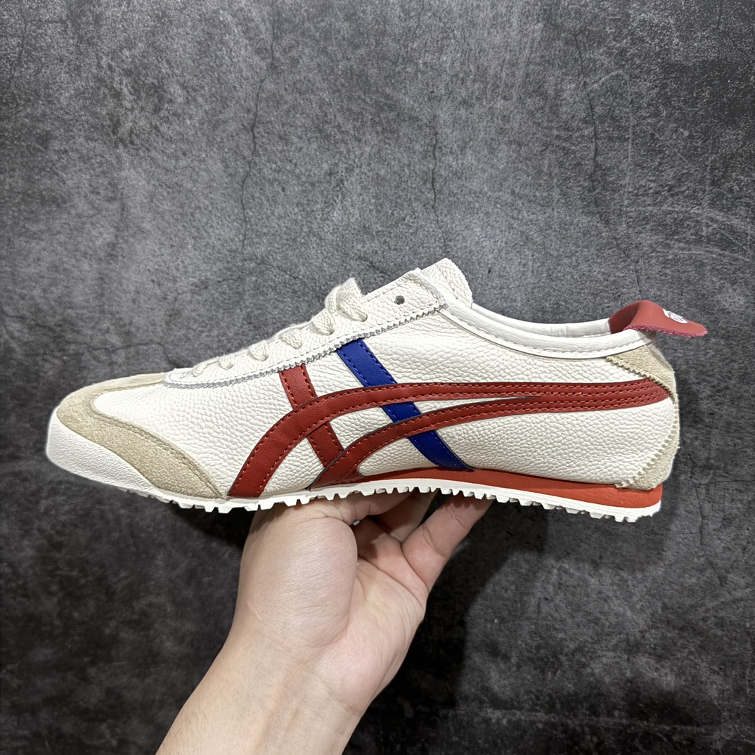 图片[2]-【纯原头层版】Asics Onitsuka Tiger MEXICO 66 亚瑟士鬼冢虎复古经典板鞋n市场王者选手 海外订单工厂出品目前全市场最好的品质没有之一n纯原小羊皮材料 质感柔软度满分n长期生产补货永不断码 超成熟稳定的做工品控 原装全套纸板楦头开发 原汁原味 完美呈现版型私模正确鞋底咬花纹路 一比一鞋头弧度高度鞋身弧度绝不口嗨 细节品控鞋型随意秒杀市面原档咬花纹路私模大底 一个单元有六个三角形总体形拼接呈现花瓣状 官方四联吊牌原装Ortholite轻量化鞋垫 原盒原配 质保卡 说明书 钢印防尘纸 纸板中底带钢印 乳胶组合鞋垫 支持全方位的对比专柜产品从款式颜色造型上体现出追求舒适和细节的完美 鞋类更是推崇手工制作的严谨与完美 融舒适性与可穿性的设计风格 注重细节的完美和别致魅力 既保持稳重 又不失轻松的时尚感  尺码：36 37 37.5 38 39 39.5 40 40.5 41.5 42 42.5 43.5 44 45 编码：NM235260-鞋库