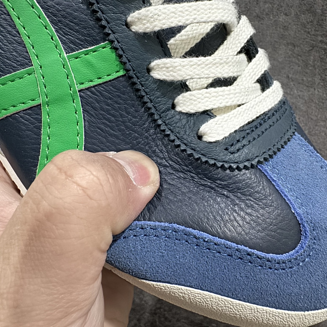 图片[5]-【纯原头层版】Asics Onitsuka Tiger MEXICO 66 亚瑟士鬼冢虎复古经典板鞋n市场王者选手 海外订单工厂出品目前全市场最好的品质没有之一n纯原小羊皮材料 质感柔软度满分n长期生产补货永不断码 超成熟稳定的做工品控 原装全套纸板楦头开发 原汁原味 完美呈现版型私模正确鞋底咬花纹路 一比一鞋头弧度高度鞋身弧度绝不口嗨 细节品控鞋型随意秒杀市面原档咬花纹路私模大底 一个单元有六个三角形总体形拼接呈现花瓣状 官方四联吊牌原装Ortholite轻量化鞋垫 原盒原配 质保卡 说明书 钢印防尘纸 纸板中底带钢印 乳胶组合鞋垫 支持全方位的对比专柜产品从款式颜色造型上体现出追求舒适和细节的完美 鞋类更是推崇手工制作的严谨与完美 融舒适性与可穿性的设计风格 注重细节的完美和别致魅力 既保持稳重 又不失轻松的时尚感  尺码：36 37 37.5 38 39 39.5 40 40.5 41.5 42 42.5 43.5 44 45 编码：NM235260-鞋库