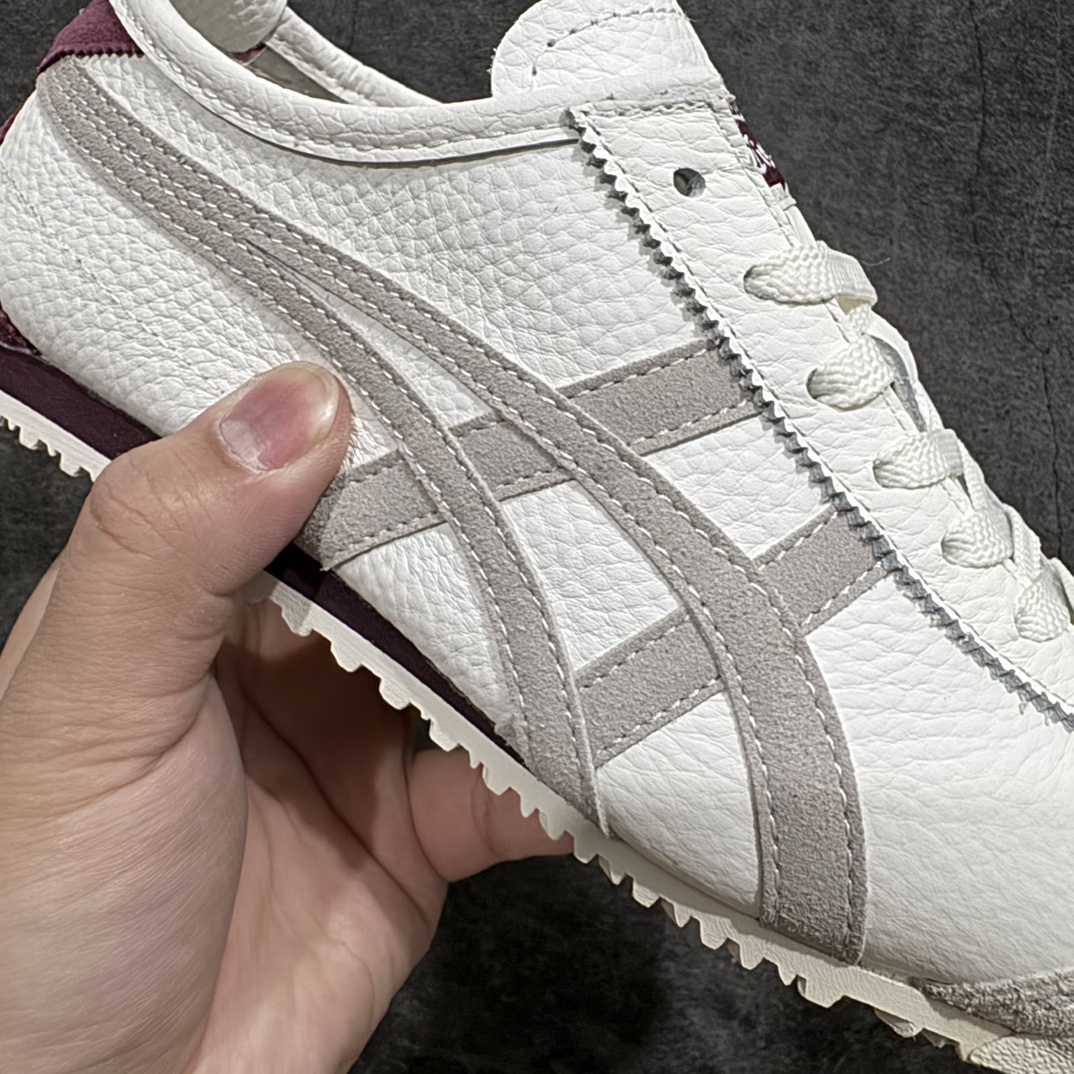 图片[4]-【纯原头层版】Asics Onitsuka Tiger MEXICO 66 亚瑟士鬼冢虎复古经典板鞋n市场王者选手 海外订单工厂出品目前全市场最好的品质没有之一n纯原小羊皮材料 质感柔软度满分n长期生产补货永不断码 超成熟稳定的做工品控 原装全套纸板楦头开发 原汁原味 完美呈现版型私模正确鞋底咬花纹路 一比一鞋头弧度高度鞋身弧度绝不口嗨 细节品控鞋型随意秒杀市面原档咬花纹路私模大底 一个单元有六个三角形总体形拼接呈现花瓣状 官方四联吊牌原装Ortholite轻量化鞋垫 原盒原配 质保卡 说明书 钢印防尘纸 纸板中底带钢印 乳胶组合鞋垫 支持全方位的对比专柜产品从款式颜色造型上体现出追求舒适和细节的完美 鞋类更是推崇手工制作的严谨与完美 融舒适性与可穿性的设计风格 注重细节的完美和别致魅力 既保持稳重 又不失轻松的时尚感  尺码：36 37 37.5 38 39 39.5 40 40.5 41.5 42 42.5 43.5 44 45 编码：NM235260-鞋库