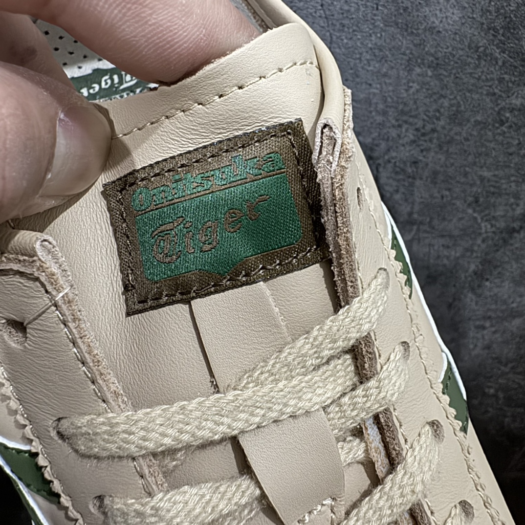 图片[6]-【纯原头层版】Asics Onitsuka Tiger MEXICO 66 亚瑟士鬼冢虎复古经典板鞋n市场王者选手 海外订单工厂出品目前全市场最好的品质没有之一n纯原小羊皮材料 质感柔软度满分n长期生产补货永不断码 超成熟稳定的做工品控 原装全套纸板楦头开发 原汁原味 完美呈现版型私模正确鞋底咬花纹路 一比一鞋头弧度高度鞋身弧度绝不口嗨 细节品控鞋型随意秒杀市面原档咬花纹路私模大底 一个单元有六个三角形总体形拼接呈现花瓣状 官方四联吊牌原装Ortholite轻量化鞋垫 原盒原配 质保卡 说明书 钢印防尘纸 纸板中底带钢印 乳胶组合鞋垫 支持全方位的对比专柜产品从款式颜色造型上体现出追求舒适和细节的完美 鞋类更是推崇手工制作的严谨与完美 融舒适性与可穿性的设计风格 注重细节的完美和别致魅力 既保持稳重 又不失轻松的时尚感  尺码：36 37 37.5 38 39 39.5 40 40.5 41.5 42 42.5 43.5 44 45 编码：NM235260-莆田鞋批发中心