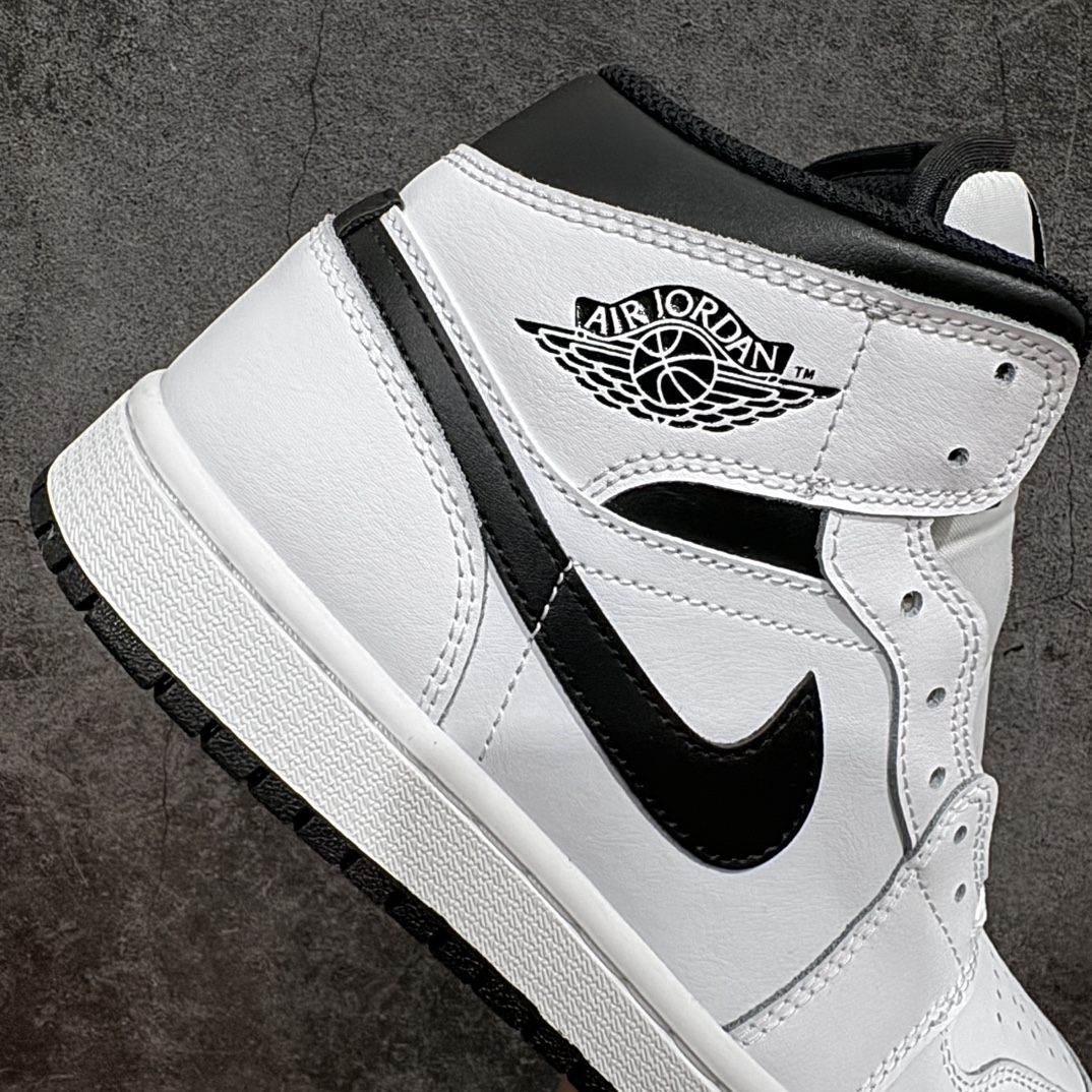 图片[7]-【DT纯原】Air Jordan AJ1 Mid 中帮 白黑 DQ8426-132n终端优势供应 市面中低帮最具代表性版本没有之一 口碑大厂出品 品控大底版型不断改良更新 全套原纸板楦头开发 确保原汁原味 完美呈现版型 完美零毛边处理 原厂内置全掌气垫 价格定位良心 平台专用代工流水线出品 一眼公司既视感 拿到手的一瞬间就与众不同 碾压市面所有版本 全部原鞋开发 每一个配色都会采购原鞋确认细节 打破市面看图做货无好货之说SIZE：35.5 36 36.5 37.5 38 38.5 39 40 40.5 41 42 42.5 43 44 44.5 45 46 编码：DT300310-鞋库