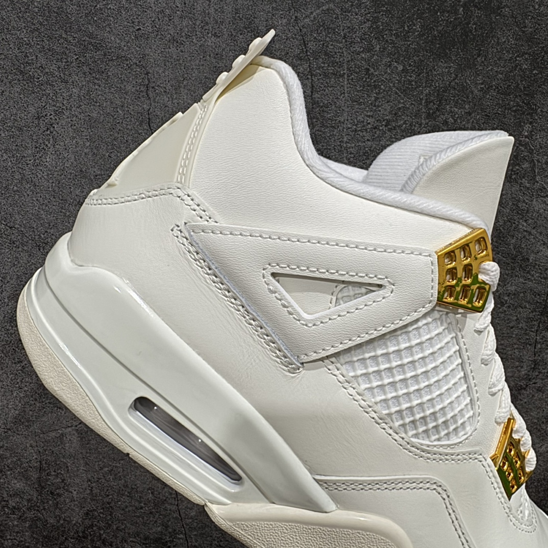 图片[7]-【老DT版】Air Jordan 4 “Metallic Gold”AJ4米白金扣 金属白 AQ9129-170nn老牌AJ大厂出品 原纸板楦头开发原厂特供皮料加持 确保原汁原味 完美呈现四代版型n一比一鞋头弧度高度鞋身弧度 数据细节工艺流程均保持原鞋一致n皮料切割菱角分明 不变形无多余毛边 柔软性质感一致于原鞋原厂织唛标 原厂飞人电绣工艺 后跟定型进口港宝加持 自然饱满 全鞋荧光划线卡点 追求极致完美 每一双都是工艺品 多重QC质检 超越公司货的品控标准 实实在在的免检产品  尺码：40 40.5 41 42 42.5 43 44 44.5 45 46 47.5-莆田鞋批发中心