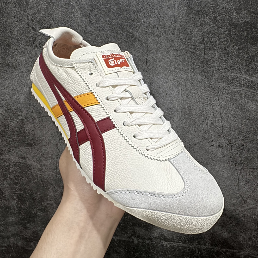 图片[3]-【纯原头层版】Asics Onitsuka Tiger MEXICO 66 亚瑟士鬼冢虎复古经典板鞋n市场王者选手 海外订单工厂出品目前全市场最好的品质没有之一n纯原小羊皮材料 质感柔软度满分n长期生产补货永不断码 超成熟稳定的做工品控 原装全套纸板楦头开发 原汁原味 完美呈现版型私模正确鞋底咬花纹路 一比一鞋头弧度高度鞋身弧度绝不口嗨 细节品控鞋型随意秒杀市面原档咬花纹路私模大底 一个单元有六个三角形总体形拼接呈现花瓣状 官方四联吊牌原装Ortholite轻量化鞋垫 原盒原配 质保卡 说明书 钢印防尘纸 纸板中底带钢印 乳胶组合鞋垫 支持全方位的对比专柜产品从款式颜色造型上体现出追求舒适和细节的完美 鞋类更是推崇手工制作的严谨与完美 融舒适性与可穿性的设计风格 注重细节的完美和别致魅力 既保持稳重 又不失轻松的时尚感  尺码：36 37 37.5 38 39 39.5 40 40.5 41.5 42 42.5 43.5 44 45 编码：NM235260-莆田鞋批发中心