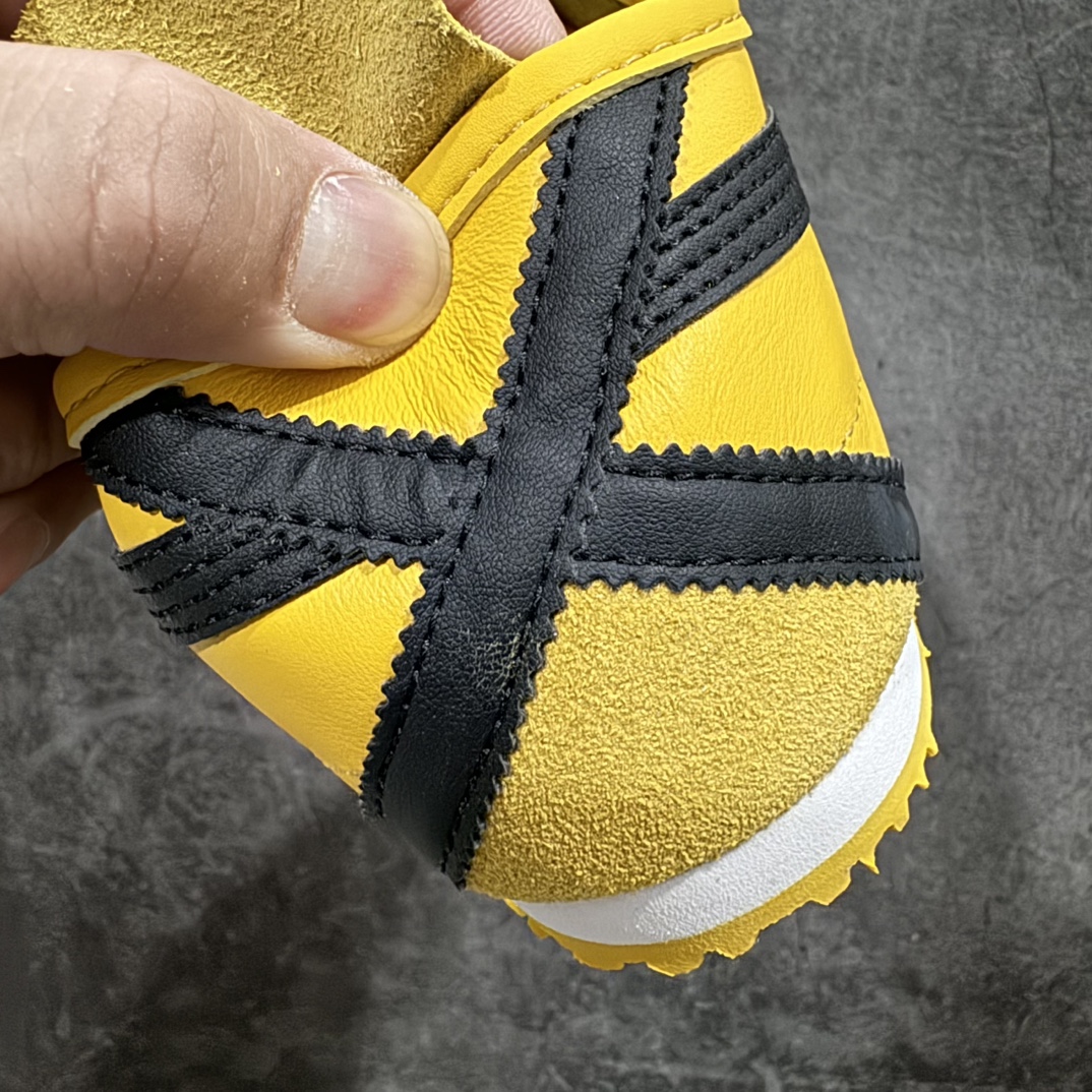 图片[3]-【纯原头层版】Asics Onitsuka Tiger MEXICO 66 亚瑟士鬼冢虎复古经典板鞋n市场王者选手 海外订单工厂出品目前全市场最好的品质没有之一n纯原小羊皮材料 质感柔软度满分n长期生产补货永不断码 超成熟稳定的做工品控 原装全套纸板楦头开发 原汁原味 完美呈现版型私模正确鞋底咬花纹路 一比一鞋头弧度高度鞋身弧度绝不口嗨 细节品控鞋型随意秒杀市面原档咬花纹路私模大底 一个单元有六个三角形总体形拼接呈现花瓣状 官方四联吊牌原装Ortholite轻量化鞋垫 原盒原配 质保卡 说明书 钢印防尘纸 纸板中底带钢印 乳胶组合鞋垫 支持全方位的对比专柜产品从款式颜色造型上体现出追求舒适和细节的完美 鞋类更是推崇手工制作的严谨与完美 融舒适性与可穿性的设计风格 注重细节的完美和别致魅力 既保持稳重 又不失轻松的时尚感  尺码：36 37 37.5 38 39 39.5 40 40.5 41.5 42 42.5 43.5 44 45 编码：NM235260-鞋库