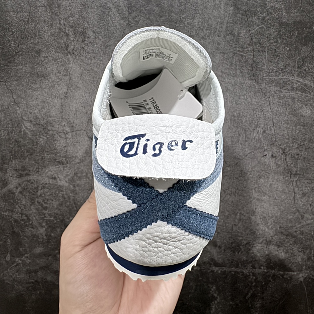 图片[4]-【纯原头层版】Asics Onitsuka Tiger MEXICO 66 亚瑟士鬼冢虎复古经典板鞋n市场王者选手 海外订单工厂出品目前全市场最好的品质没有之一n纯原小羊皮材料 质感柔软度满分n长期生产补货永不断码 超成熟稳定的做工品控 原装全套纸板楦头开发 原汁原味 完美呈现版型私模正确鞋底咬花纹路 一比一鞋头弧度高度鞋身弧度绝不口嗨 细节品控鞋型随意秒杀市面原档咬花纹路私模大底 一个单元有六个三角形总体形拼接呈现花瓣状 官方四联吊牌原装Ortholite轻量化鞋垫 原盒原配 质保卡 说明书 钢印防尘纸 纸板中底带钢印 乳胶组合鞋垫 支持全方位的对比专柜产品从款式颜色造型上体现出追求舒适和细节的完美 鞋类更是推崇手工制作的严谨与完美 融舒适性与可穿性的设计风格 注重细节的完美和别致魅力 既保持稳重 又不失轻松的时尚感  尺码：36 37 37.5 38 39 39.5 40 40.5 41.5 42 42.5 43.5 44 45 编码：NM235260-鞋库