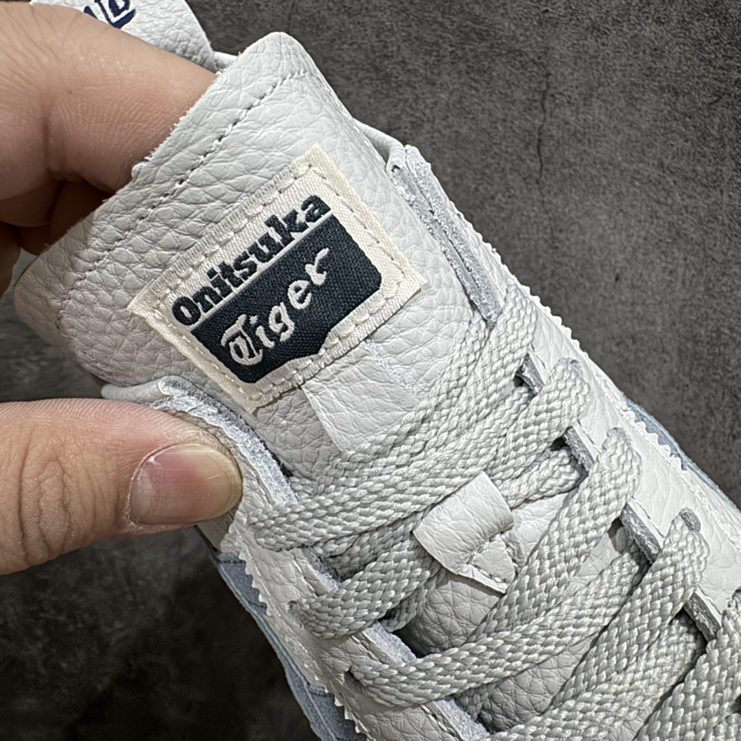 图片[6]-【纯原头层版】Asics Onitsuka Tiger MEXICO 66 亚瑟士鬼冢虎复古经典板鞋n市场王者选手 海外订单工厂出品目前全市场最好的品质没有之一n纯原小羊皮材料 质感柔软度满分n长期生产补货永不断码 超成熟稳定的做工品控 原装全套纸板楦头开发 原汁原味 完美呈现版型私模正确鞋底咬花纹路 一比一鞋头弧度高度鞋身弧度绝不口嗨 细节品控鞋型随意秒杀市面原档咬花纹路私模大底 一个单元有六个三角形总体形拼接呈现花瓣状 官方四联吊牌原装Ortholite轻量化鞋垫 原盒原配 质保卡 说明书 钢印防尘纸 纸板中底带钢印 乳胶组合鞋垫 支持全方位的对比专柜产品从款式颜色造型上体现出追求舒适和细节的完美 鞋类更是推崇手工制作的严谨与完美 融舒适性与可穿性的设计风格 注重细节的完美和别致魅力 既保持稳重 又不失轻松的时尚感  尺码：36 37 37.5 38 39 39.5 40 40.5 41.5 42 42.5 43.5 44 45 编码：NM235260-鞋库