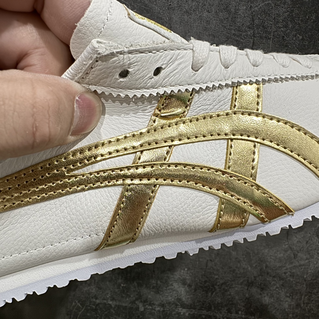 图片[4]-【纯原头层版】Asics Onitsuka Tiger MEXICO 66 亚瑟士鬼冢虎复古经典板鞋n市场王者选手 海外订单工厂出品目前全市场最好的品质没有之一n纯原小羊皮材料 质感柔软度满分n长期生产补货永不断码 超成熟稳定的做工品控 原装全套纸板楦头开发 原汁原味 完美呈现版型私模正确鞋底咬花纹路 一比一鞋头弧度高度鞋身弧度绝不口嗨 细节品控鞋型随意秒杀市面原档咬花纹路私模大底 一个单元有六个三角形总体形拼接呈现花瓣状 官方四联吊牌原装Ortholite轻量化鞋垫 原盒原配 质保卡 说明书 钢印防尘纸 纸板中底带钢印 乳胶组合鞋垫 支持全方位的对比专柜产品从款式颜色造型上体现出追求舒适和细节的完美 鞋类更是推崇手工制作的严谨与完美 融舒适性与可穿性的设计风格 注重细节的完美和别致魅力 既保持稳重 又不失轻松的时尚感  尺码：36 37 37.5 38 39 39.5 40 40.5 41.5 42 42.5 43.5 44 45 编码：NM235260-鞋库