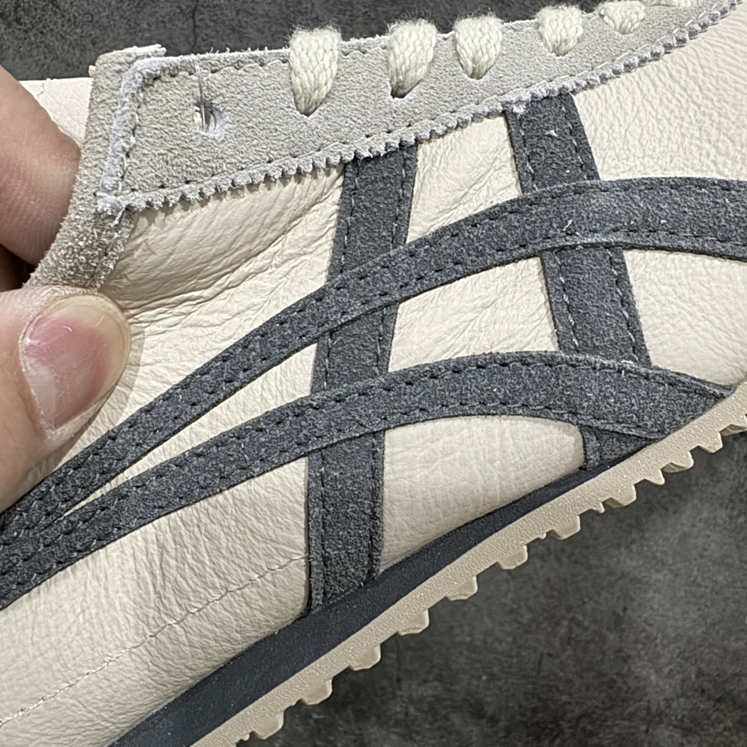 图片[4]-【纯原头层版】Asics Onitsuka Tiger MEXICO 66 亚瑟士鬼冢虎复古经典板鞋n市场王者选手 海外订单工厂出品目前全市场最好的品质没有之一n纯原小羊皮材料 质感柔软度满分n长期生产补货永不断码 超成熟稳定的做工品控 原装全套纸板楦头开发 原汁原味 完美呈现版型私模正确鞋底咬花纹路 一比一鞋头弧度高度鞋身弧度绝不口嗨 细节品控鞋型随意秒杀市面原档咬花纹路私模大底 一个单元有六个三角形总体形拼接呈现花瓣状 官方四联吊牌原装Ortholite轻量化鞋垫 原盒原配 质保卡 说明书 钢印防尘纸 纸板中底带钢印 乳胶组合鞋垫 支持全方位的对比专柜产品从款式颜色造型上体现出追求舒适和细节的完美 鞋类更是推崇手工制作的严谨与完美 融舒适性与可穿性的设计风格 注重细节的完美和别致魅力 既保持稳重 又不失轻松的时尚感  尺码：36 37 37.5 38 39 39.5 40 40.5 41.5 42 42.5 43.5 44 45 编码：NM235260-鞋库