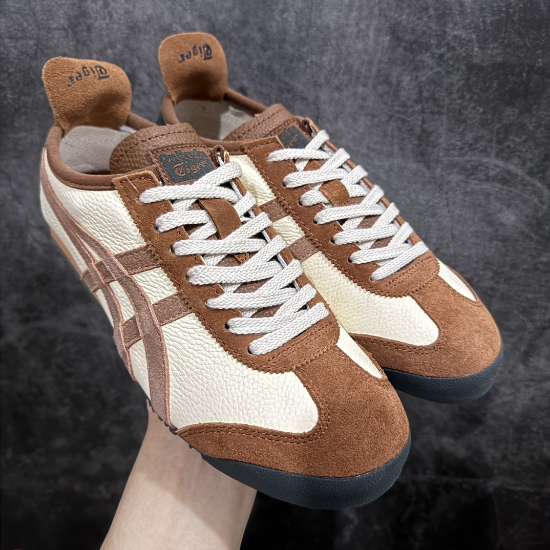 【纯原头层版】Asics Onitsuka Tiger MEXICO 66 亚瑟士鬼冢虎复古经典板鞋n市场王者选手 海外订单工厂出品目前全市场最好的品质没有之一n纯原小羊皮材料 质感柔软度满分n长期生产补货永不断码 超成熟稳定的做工品控 原装全套纸板楦头开发 原汁原味 完美呈现版型私模正确鞋底咬花纹路 一比一鞋头弧度高度鞋身弧度绝不口嗨 细节品控鞋型随意秒杀市面原档咬花纹路私模大底 一个单元有六个三角形总体形拼接呈现花瓣状 官方四联吊牌原装Ortholite轻量化鞋垫 原盒原配 质保卡 说明书 钢印防尘纸 纸板中底带钢印 乳胶组合鞋垫 支持全方位的对比专柜产品从款式颜色造型上体现出追求舒适和细节的完美 鞋类更是推崇手工制作的严谨与完美 融舒适性与可穿性的设计风格 注重细节的完美和别致魅力 既保持稳重 又不失轻松的时尚感  尺码：36 37 37.5 38 39 39.5 40 40.5 41.5 42 42.5 43.5 44 45 编码：NM235260-鞋库