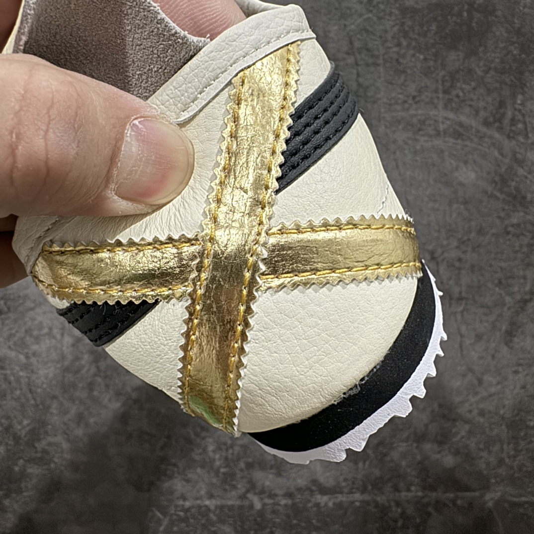 图片[3]-【纯原头层版】Asics Onitsuka Tiger MEXICO 66 亚瑟士鬼冢虎复古经典板鞋n市场王者选手 海外订单工厂出品目前全市场最好的品质没有之一n纯原小羊皮材料 质感柔软度满分n长期生产补货永不断码 超成熟稳定的做工品控 原装全套纸板楦头开发 原汁原味 完美呈现版型私模正确鞋底咬花纹路 一比一鞋头弧度高度鞋身弧度绝不口嗨 细节品控鞋型随意秒杀市面原档咬花纹路私模大底 一个单元有六个三角形总体形拼接呈现花瓣状 官方四联吊牌原装Ortholite轻量化鞋垫 原盒原配 质保卡 说明书 钢印防尘纸 纸板中底带钢印 乳胶组合鞋垫 支持全方位的对比专柜产品从款式颜色造型上体现出追求舒适和细节的完美 鞋类更是推崇手工制作的严谨与完美 融舒适性与可穿性的设计风格 注重细节的完美和别致魅力 既保持稳重 又不失轻松的时尚感  尺码：36 37 37.5 38 39 39.5 40 40.5 41.5 42 42.5 43.5 44 45 编码：NM235260-莆田鞋批发中心