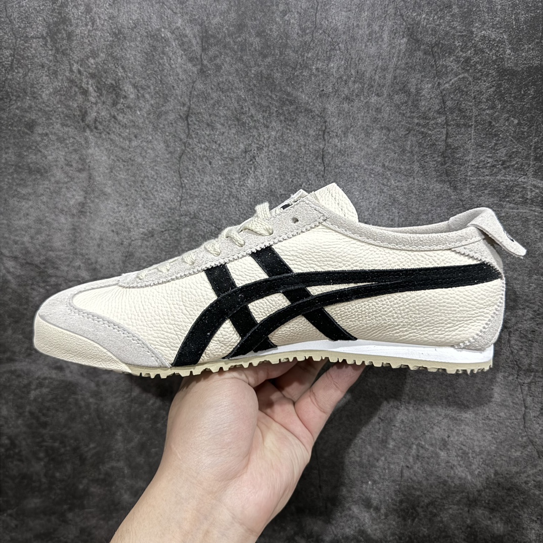 图片[2]-【纯原头层版】Asics Onitsuka Tiger MEXICO 66 亚瑟士鬼冢虎复古经典板鞋n市场王者选手 海外订单工厂出品目前全市场最好的品质没有之一n纯原小羊皮材料 质感柔软度满分n长期生产补货永不断码 超成熟稳定的做工品控 原装全套纸板楦头开发 原汁原味 完美呈现版型私模正确鞋底咬花纹路 一比一鞋头弧度高度鞋身弧度绝不口嗨 细节品控鞋型随意秒杀市面原档咬花纹路私模大底 一个单元有六个三角形总体形拼接呈现花瓣状 官方四联吊牌原装Ortholite轻量化鞋垫 原盒原配 质保卡 说明书 钢印防尘纸 纸板中底带钢印 乳胶组合鞋垫 支持全方位的对比专柜产品从款式颜色造型上体现出追求舒适和细节的完美 鞋类更是推崇手工制作的严谨与完美 融舒适性与可穿性的设计风格 注重细节的完美和别致魅力 既保持稳重 又不失轻松的时尚感  尺码：36 37 37.5 38 39 39.5 40 40.5 41.5 42 42.5 43.5 44 45 编码：NM235260-鞋库