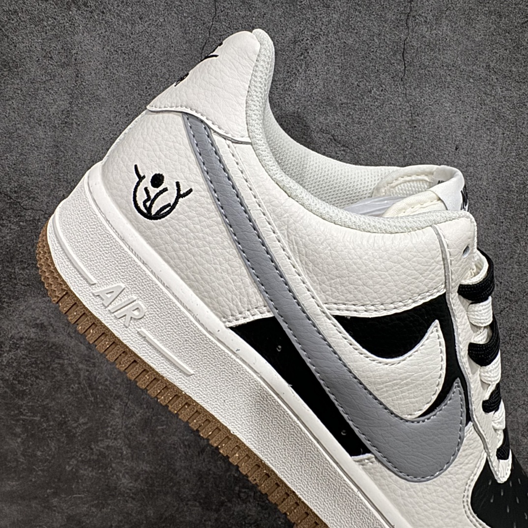 200 Nike Air Force 1 Low '07 黑白熊猫双勾 空军一号低帮休闲板鞋 CC2569-077