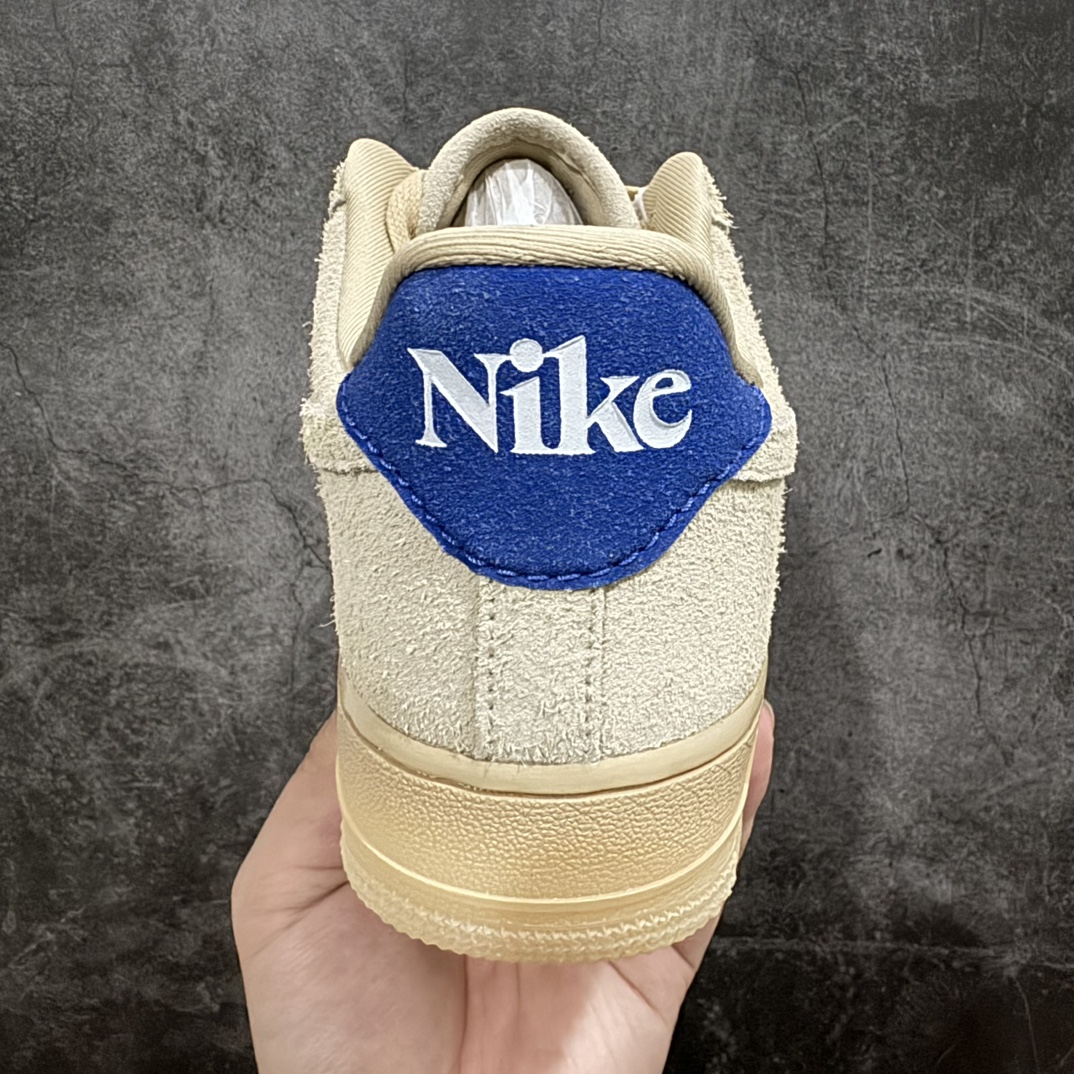 图片[4]-【纯原HY】浅色小麦配色，耐克Nike Air Force 1\’07 Low\”Grain Deep Royal Blue Polar\”空军一号经典低帮百搭休闲运动板鞋“麂皮小麦米色皇家蓝尾”FN7202-224nn升级HY版n男女鞋真标半码制n升级原楦原纸版数据开发版型n采用固色翻毛皮鞋面材质n内置全掌Air Sole气垫#外置全新开发隔色耐磨橡胶大底nn近日，一款质感满满的女神鞋款官图发布，那就是Nike Air Force 1 Low WMNS “Grain”！这款鞋子整体呈现浅色小麦既视感，相对于传统小麦色AF1，这款鞋子更适合夏日穿搭，米黄色长绒的鞋面材质也提升了整体质感。 尺码：36 36.5 37.5 38 38.5 39 40 40.5 41 42 42.5 43 44 44.5 45 编码：LF270280-鞋库