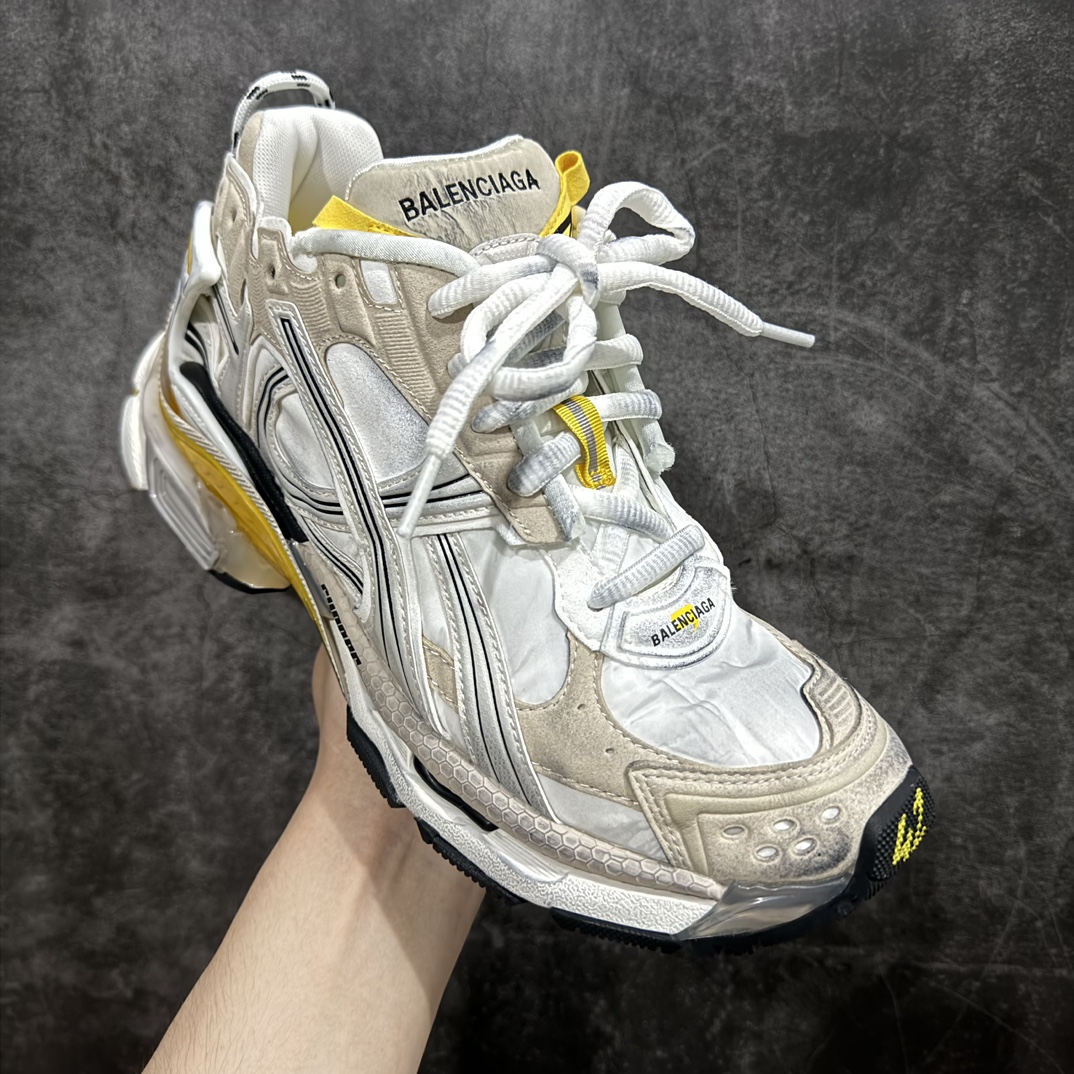 图片[3]-【XA版本】Balenciaga Runer 巴黎世家7.5代 破坏风 手工做旧款复古老爹鞋 白黄布面做旧n全新版本出货 核心配合工厂优势供应市场最优品质 鞋型细节做旧等都好于市场版本n不但比市场货好 而且比市场货便宜💪🏻n原厂点胶工艺同步原鞋 区别市面所有版本n非市面所有固定TPU，原厂订制胶棒 一切细节高端还原  ，欢迎挑刺💪🏻 尺码：35-46 编码：DF490520-鞋库