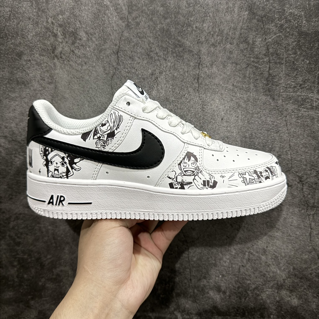 【公司级】Nike Air Force 1 Low 07 定制海贼王涂鸦n原楦头原纸板 打造纯正低帮空军版型 专注外贸渠道 全掌内置蜂窝气垫原盒配件 原厂中底钢印、拉帮完美官方货号：AM0703 122 Size：36 36.5 37.5 38 38.5 39 40 40.5 41 42 42.5 43 44 44.5 45 编码：HXS250260-鞋库