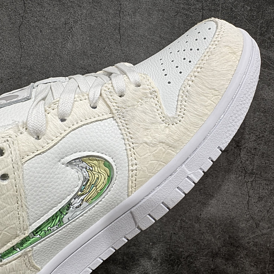 图片[6]-【双层礼盒版】2024中国CNY龙年新鞋！耐克Nike SB Dunk Low Retro\”Year of the Dragon\”扣篮系列低帮休闲运动滑板板鞋“米白三太子敖丙”DV0831-101nn男女鞋真标半码制(配置硬质大礼盒!!)n全新2021版更新数据窄楦翘头版型n采用软质牛剖革组合龙鳞纹仿棕毛革鞋面材质n缜密拉帮中底布 鞋垫嵌EVA缓震物料及背胶n全新窄版翘头耐磨橡胶大底❗️ 尺码：36 36.5 37.5 38 38.5 39 40 40.5 41 42 42.5 43 44 44.5 45 46 编码：MK360380-鞋库