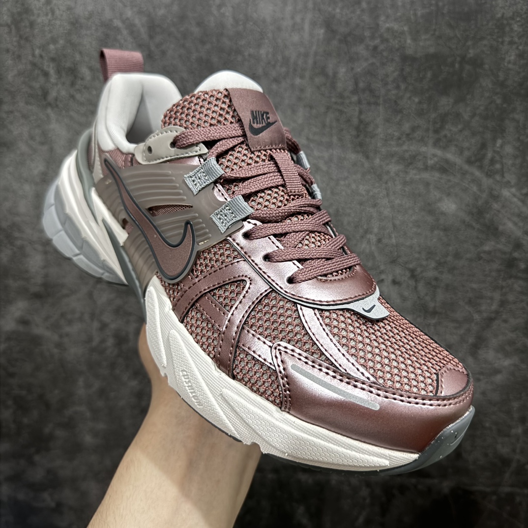 纯原特供版NikeV2KRun减震防滑耐磨低帮跑步鞋龙年情人节灰黑FD0736-200市场最强版本完美版