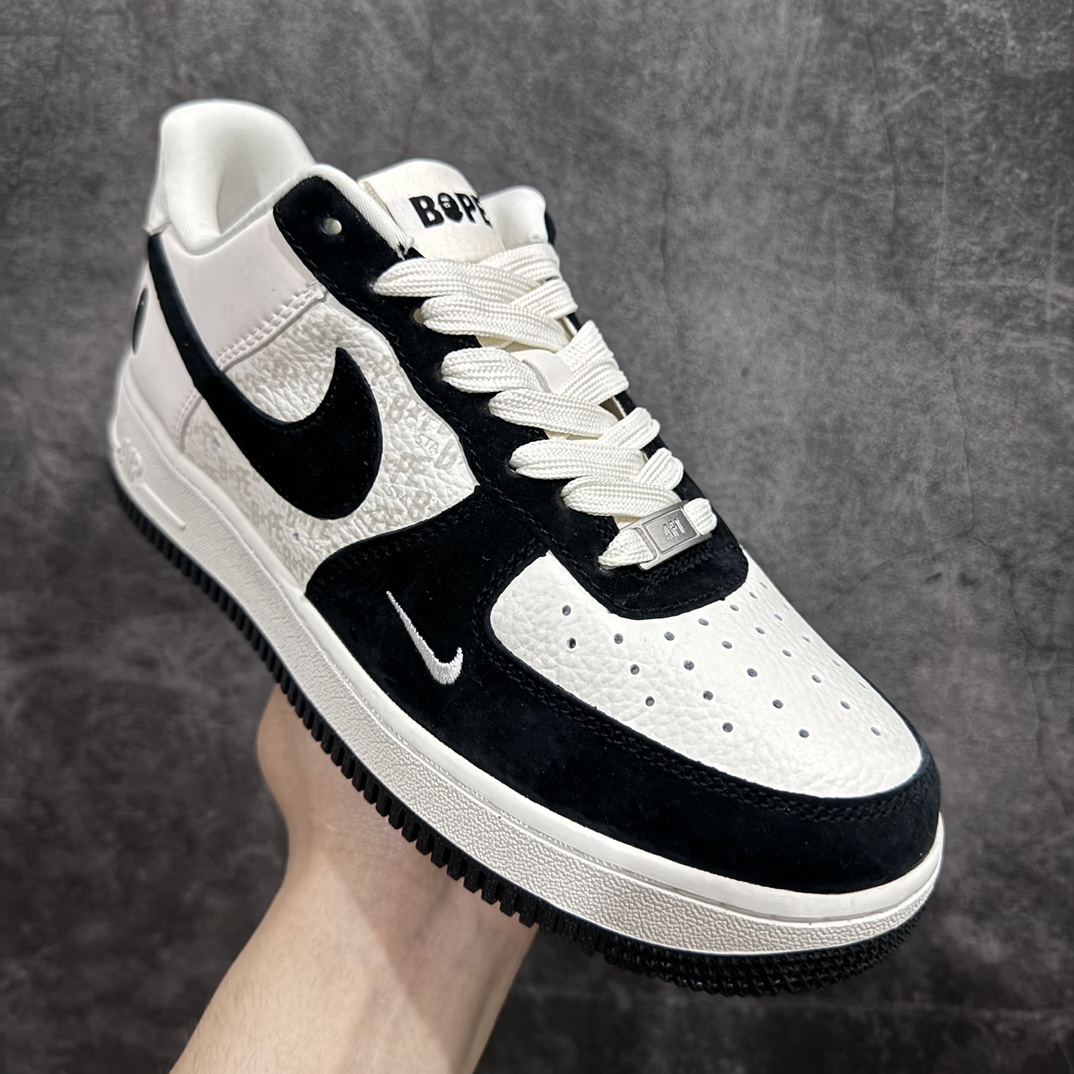 图片[3]-【公司级】Nike Air Force 1 Low 07 x BAPE 白黑n原楦头原纸板 打造纯正低帮空军版型 专注外贸渠道 全掌内置蜂窝气垫原盒配件 原厂中底钢印、拉帮完美官方货号：BA8806 845 Size：36 36.5 37.5 38 38.5 39 40 40.5 41 42 42.5 43 44 44.5 45 编码：HXS310320-鞋库