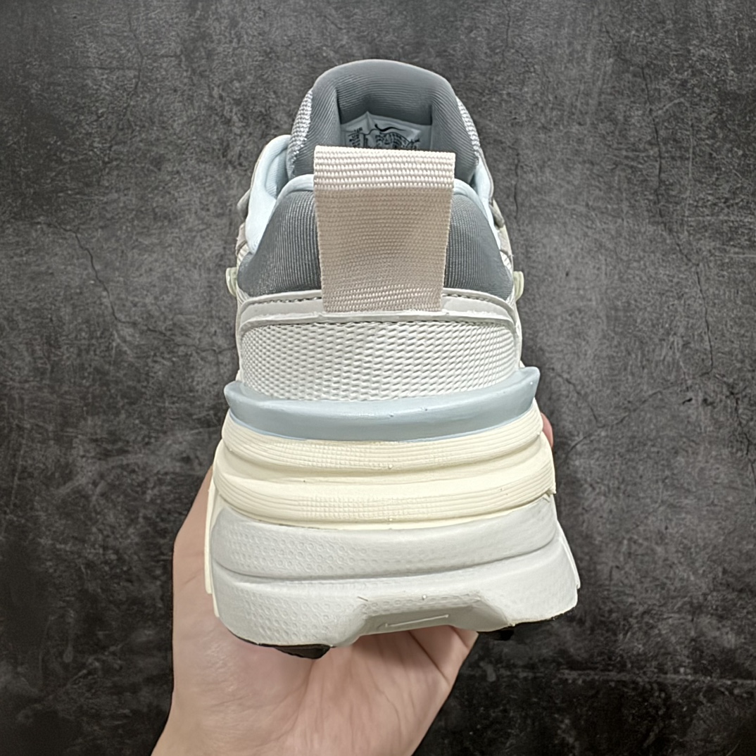 纯原特供版NikeV2KRun减震防滑耐磨低帮跑步鞋浅玉灰FZ3596-072市场最强版本完美版型细节一