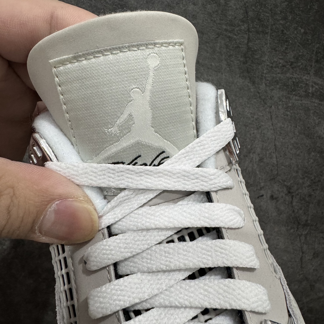 图片[6]-【原厂版】Air Jordan AJ4 乔4 Retro 电镀银 AQ9129-001nn全新升级改良 原鞋原楦原纸板同源开发 完美呈现乔4的版型 内侧正确双色网格 还原细节 原厂皮料 正确气垫颜色 正确网格工艺 正确拉帮工艺 全鞋原装材料制作 原档案原模具打造 支持全方位与正品对比  尺码：40 40.5 41 42 42.5 43 44 44.5 45 46 47.5 编码；X10380420-鞋库