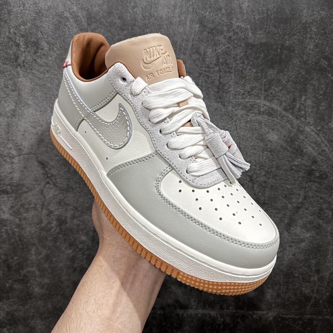 图片[3]-【公司级】Nike Air Force 1 \’07 Low 米卡其生胶 原楦头原纸板 纯正空军版型 专注外贸渠道 全掌内置蜂窝气垫 #原盒配件 原厂中底钢印、拉帮完美  货号：HF5697-001nSIZE：36 36.5 37.5 38 38.5 39 40 40.5 41 42 42.5 43 44 44.5 45 编码：LF270280-鞋库