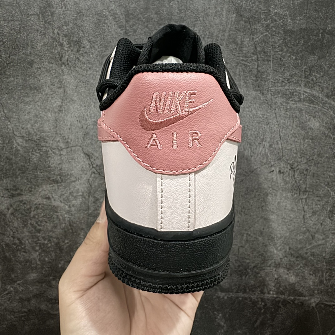 图片[4]-【公司级】官方爆款定制 二次元主题 Nike Air Force 1 Low’07 黑糖爱心 空军一号绑带低帮休闲板鞋 定制皮料 原厂3D打印 定制鞋盒 原楦原纸板 纯正空军版型 内置全掌气垫货号：ZH0316-012Size：36 36.5 37.5 38 38.5 39 40 40.5 41 42 42.5 43 44 44.5 45 编码：HXS310320-鞋库