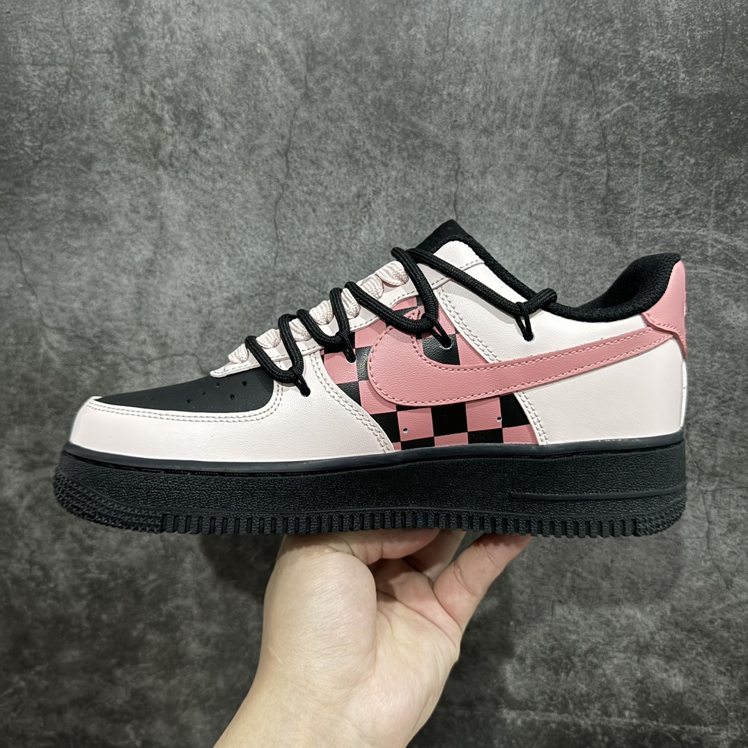 图片[2]-【公司级】官方爆款定制 二次元主题 Nike Air Force 1 Low’07 黑糖爱心 空军一号绑带低帮休闲板鞋 定制皮料 原厂3D打印 定制鞋盒 原楦原纸板 纯正空军版型 内置全掌气垫货号：ZH0316-012Size：36 36.5 37.5 38 38.5 39 40 40.5 41 42 42.5 43 44 44.5 45 编码：HXS310320-鞋库