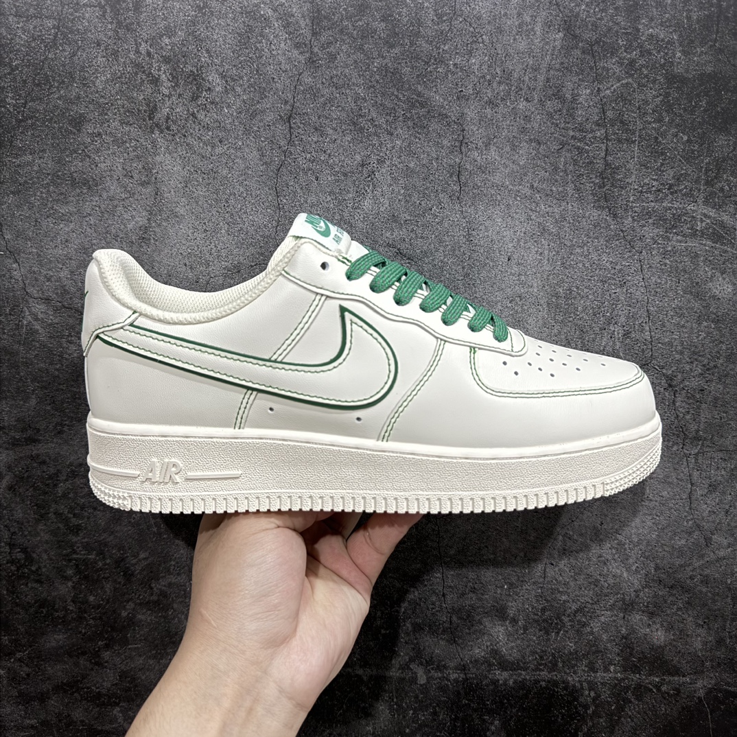 【公司级】海外限量发售 原装版本 Nike Air Force 1 Low \’07 “兔八哥”白绿满天星 低帮空军一号休闲板鞋 定制皮料 3M反光 原楦原纸板 纯正版型 清洁度完美 内置全掌气垫货号： 315122-505Size：36 36.5 37.5 38 38.5 39 40 40.5 41 42 42.5 43 44 44.5 45 编码：HXS250260-鞋库