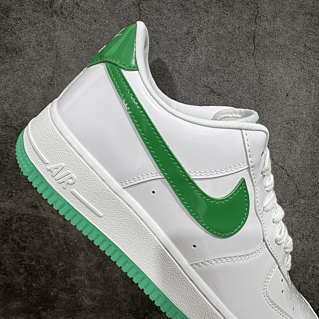 图片[7]-【公司级】Nike Air Force 1 Low 07 “镜面漆皮白绿” 原楦头原纸板 打造纯正低帮空军版型 专注外贸渠道 全掌内置蜂窝气垫 原盒配件 原厂中底钢印、拉帮完美货号：HF4864-094 Size：36 36.5 37.5 38 38.5 39 40 40.5 41 42 42.5 43 44 44.5 45 编码：LF250260-鞋库