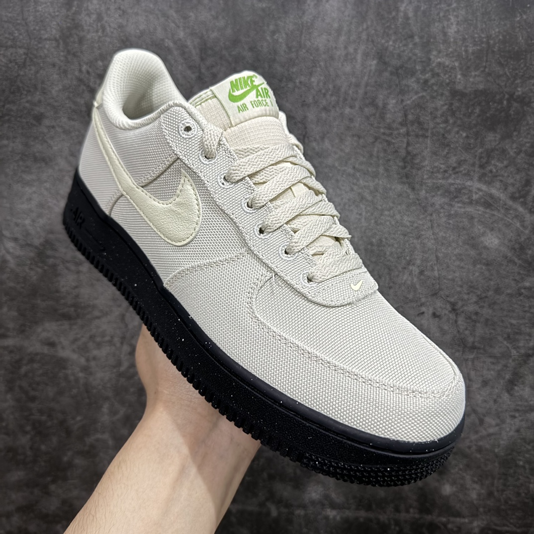 图片[3]-【公司级】耐克 Nike Air Force 1 ’07 空军一号低帮百搭休闲运动板鞋。n原楦原数据纸版 采用优质帆布鞋面材质n内置全掌air sole气垫#柔软、弹性十足的缓震性能和出色的中底 官方货号：FJ4160-002nSIZE： 36 36.5 37 38 38.5 39 40 40.5 41 42 42.5 43 44 44.5 45 编码：LF250260-鞋库