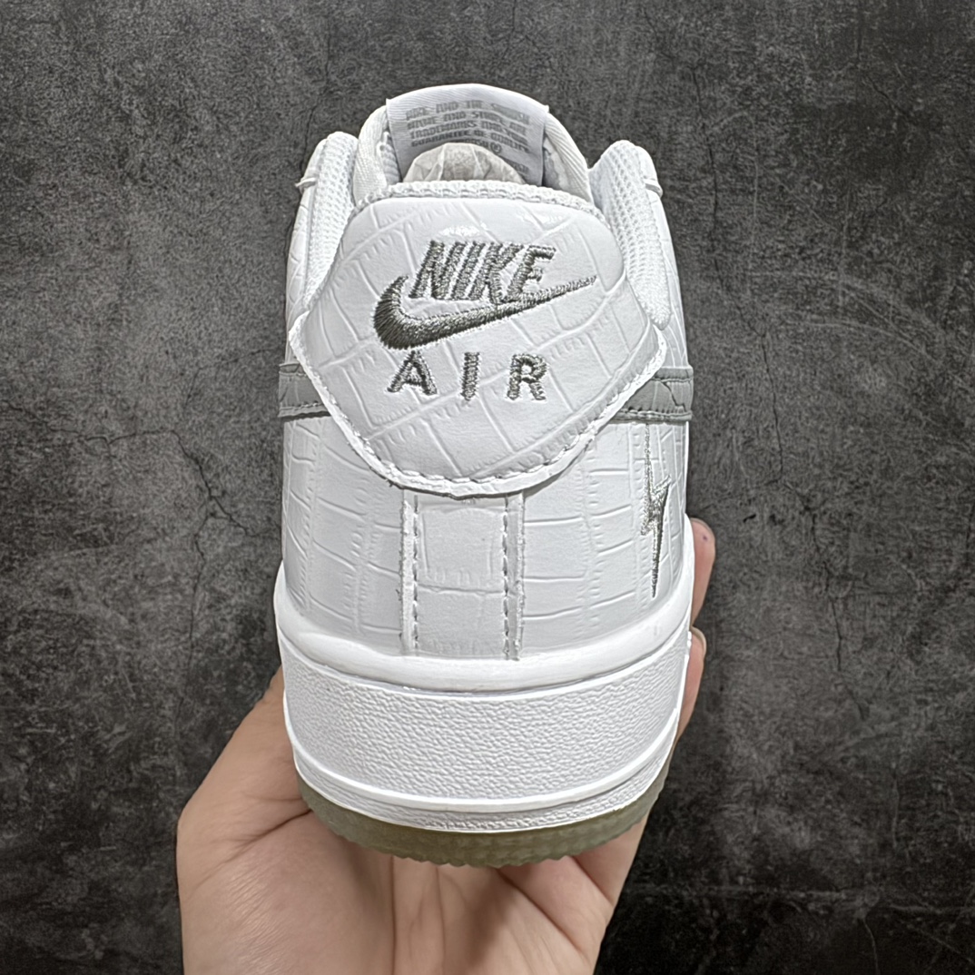 图片[4]-【公司级】Nk Air Force 1\’07 Low \”Ladainian Tomlinson\” 闪电队 白蓝 空军一号低帮休闲板鞋 DD0614-333n#定制蛇纹皮料 水晶大底 原楦原纸板 纯正空军版型 高清洁度 内置全掌气垫 尺码：36 36.5 37.5 38 38.5 39 40 40.5 41 42 42.5 43 44 44.5 45 编码：HXS250260-莆田鞋批发中心