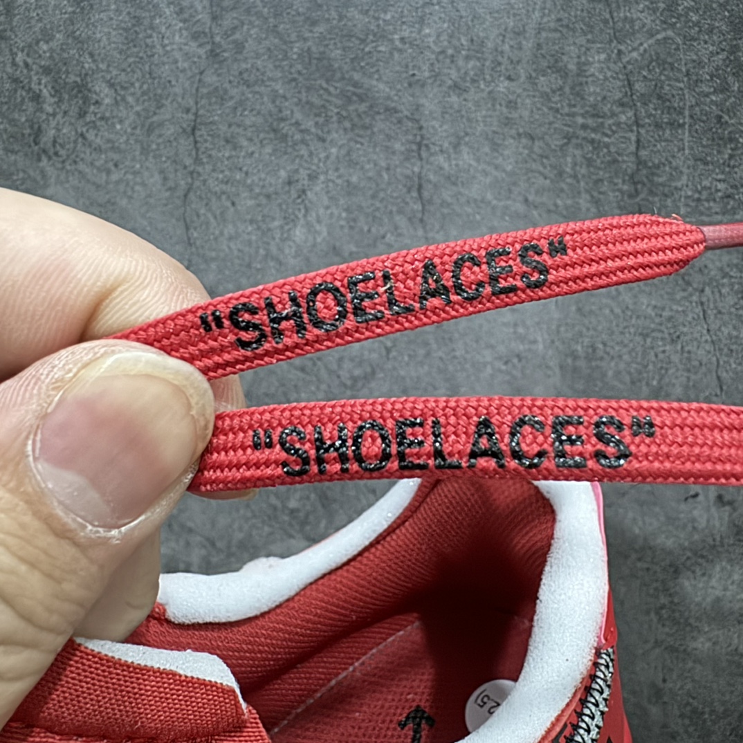 图片[6]-【纯原版】Off-White x NK Air Force 1 \”Red\” 空军一号 OW联名大红色艺术馆 AO4297-600 全套原原楦纸版开发 越南原大装底 重金采购原厂Prime Asia贝利进口皮料 内侧标语字体三段大小 原厂油墨加持 色泽亮度 高频效果一致 全鞋电脑针车 工整有序 视觉效果满分 原厂拉帮手法 标准四线 密度针距针孔大小控制到位 原装反口里网布海绵 正确卡色网眼大小 原厂港宝加持完美还原灵魂版型 原盒原配从里到外百分百还原 内置Sole气垫 中底白色背胶SIZE：40 40.5 41 42 42.5 43 44 44.5 45 46 47.5n-莆田鞋批发中心