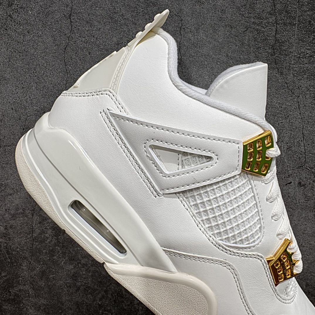 图片[7]-【GX/美版绿x】Air Jordan 4 “Metallic Gold”AJ4米白金扣 金属白 AQ9129-170nnn圈内最强四代 独家外贸特供尺码含 45.5 49.5 50.5耗时半年巨作 全套原纸板楦头开发 原厂特供皮料加持 确保原汁原味 完美呈现四代版型 一比一鞋头弧度高度鞋身弧度 数据细节工艺流程均保持原鞋一致 原厂TPU网格鞋带扣 正确内里网布 菱角分明不变形无多余毛边 柔软性质感一致于原鞋 市场唯一原厂鞋扣模具 背面可见隐藏注塑口 原厂织唛标 原厂飞人电绣工艺 尾指中部跳三针 独家绑鞋带手法 印刷中底布 四线拉帮 米色美纹纸贴合固定 进口港宝加持 后跟自然饱满 全鞋荧光划线卡点 追求极致完美 每一双都是工艺品 多重QC质检 超越公司货的品控标准 实实在在的免检产品  尺码：40 40.5 41 42 42.5 43 44 44.5 45 45.5 46 47.5 48.5 49.5 50.5 编码：T1520540-鞋库