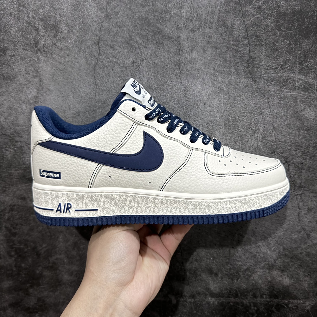 【公司级】Supreme x Nk Air Force 1\’07 Low 深蓝 联名款 空军一号低帮休闲板鞋 SU0220-005n#3M反光 定制皮料 原盒原包装 原楦头原纸板 纯正版型 正品NFC感应芯片 内置全掌气垫 尺码：36 36.5 37.5 38 38.5 39 40 40.5 41 42 42.5 43 44 44.5 45  编码：HXS250260-鞋库