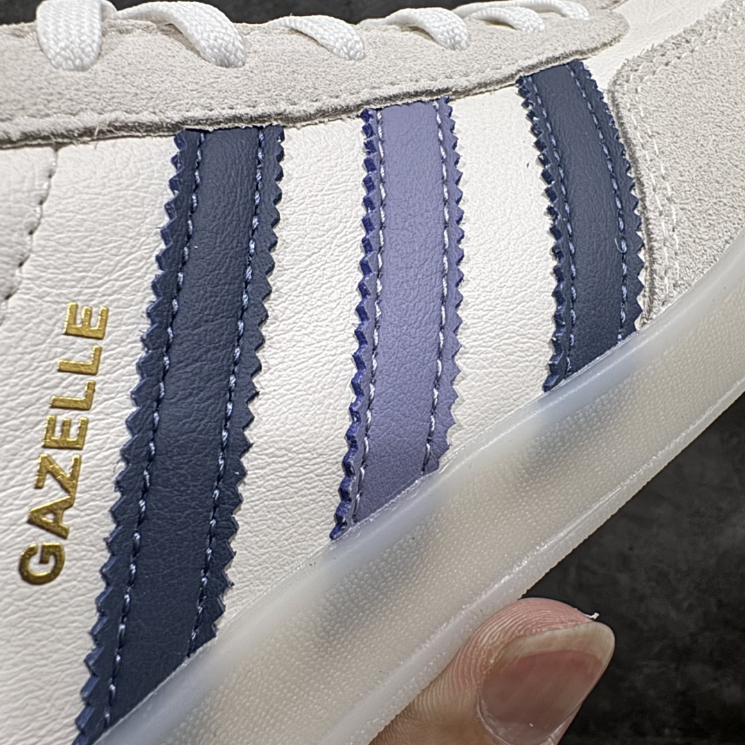 图片[5]-【纯原VT版】AD Gazelle Indoor Trainers 白蓝n 羚羊内训系列低帮复古百搭休闲运动德训风板鞋 IG1643nn目前市场最优品质顶级皮料鞋型做工 区别市场版本n90年代经典的复刻版！自60年代以足球训练鞋面世以来,Gazelle就以其经典设计席卷全球。1991年版本的复刻,再造经典Gazelle。采用皮革打造,搭配浊色细节,让这款经典更加简约。 尺码：36 36⅔ 37⅓ 38 38⅔ 39⅓ 40 40⅔ 41⅓ 42 42⅔ 43⅓ 44 45 编码：ZX240260-鞋库