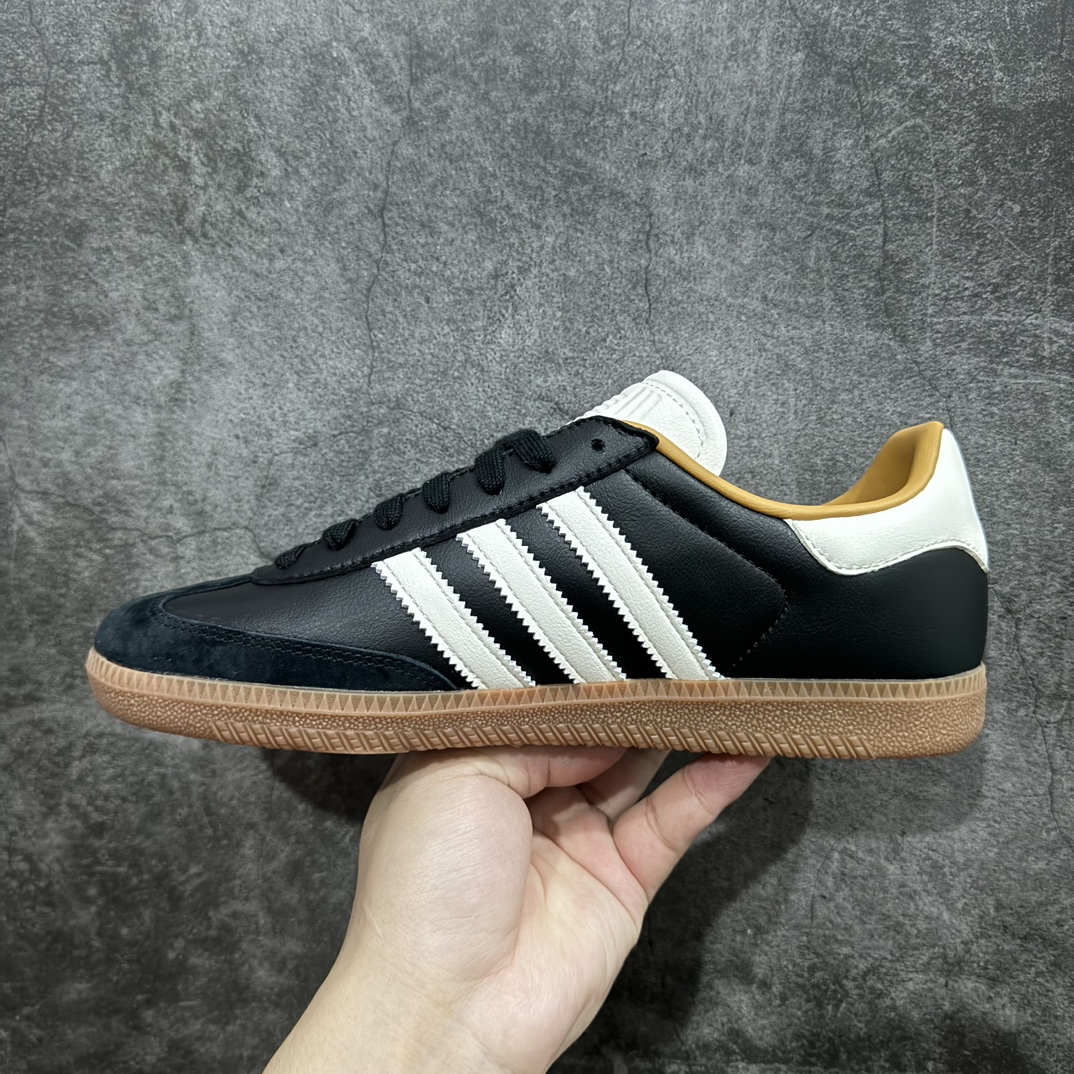 图片[2]-【KX神版】JJJJound x AD Originals Samba Classic\”Studded Pack Black\”桑巴舞系列绅士德训足球风百搭低帮休闲运动板鞋“联名黑白”ID8707nn高端零售特供批次原厂定制长毛翻毛皮组合环保纤维革鞋面材质内置环保海玻璃鞋垫外置RB橡胶大底 产品品控稳定性领先行业原厂全套原楦原纸板冲刀磨具开发 原厂皮料加持 原厂港宝加持定型后跟R度完美  尺码：36 36⅔ 37⅓ 38 38⅔ 39⅓ 40 40⅔ 41⅓ 42 42⅔ 43⅓ 44 44⅔ 45 46  编码：MF250270-鞋库