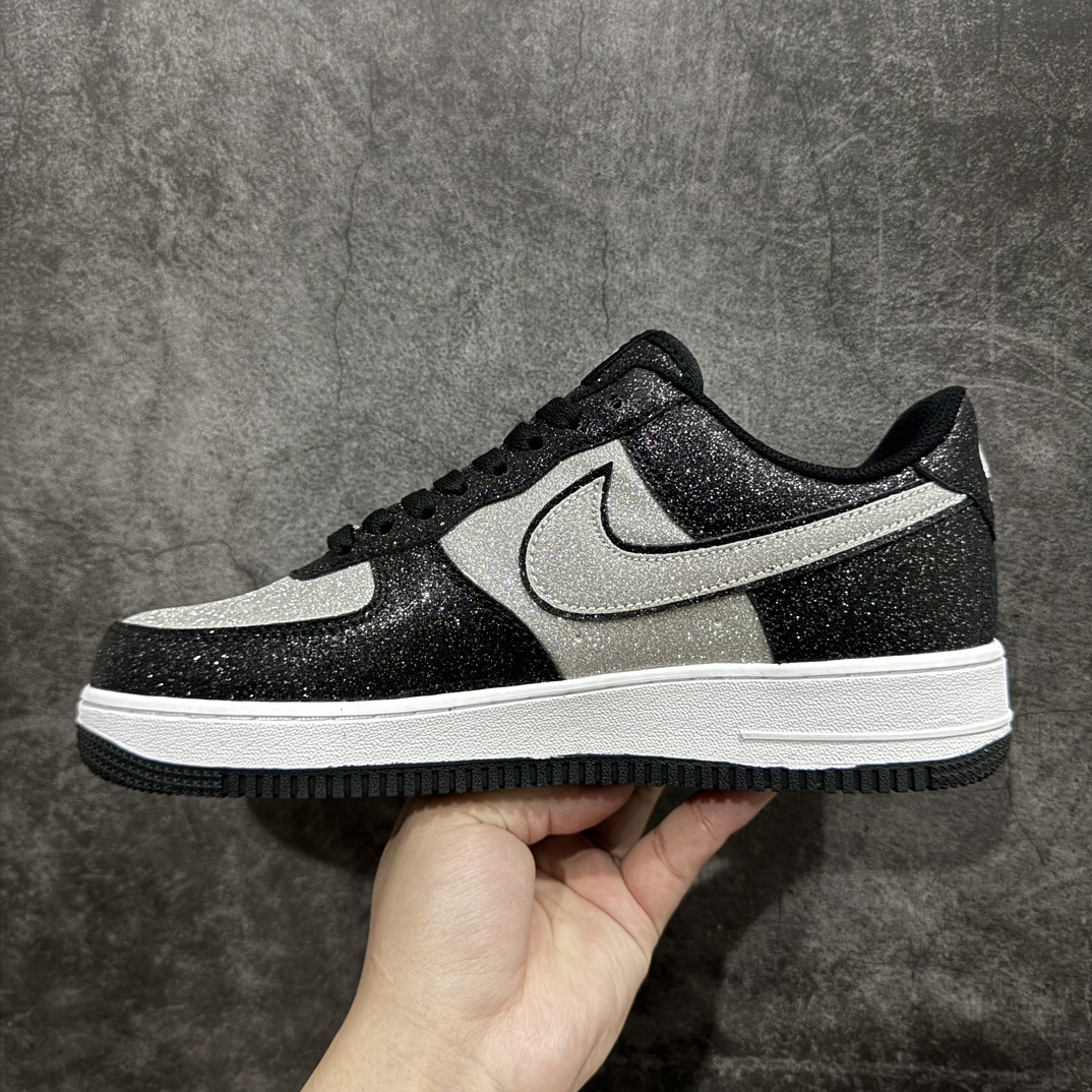 图片[2]-【公司级】Nike Air Force 1 Low 熊猫黑银满天星 原楦头原纸板 打造纯正空军版型 专注外贸渠道 全掌内置蜂窝气垫 原盒配件 原厂中底钢印、拉帮完美  货号：CW2288-002 Size：36 36.5 37.5 38 38.5 39 40 40.5 41 42 42.5 43 44 44.5 45 编码：LF270280-鞋库