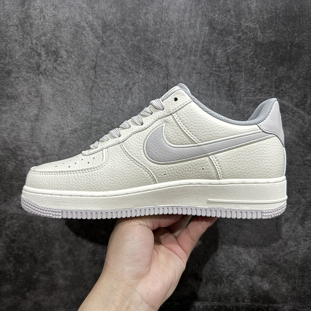 图片[2]-【公司级】NOCTA x Air Force 1 Low 米白灰n原楦头原纸板 打造纯正空军版型 专注外贸渠道 全掌内置蜂窝气垫 #原盒配件 原厂中底钢印、拉帮完美 官方同步上架 货号：N00224-021 Size：36 36.5 37.5 38 38.5 39 40 40.5 41 42 42.5 43 44 44.5 45 编码：LF290300-鞋库