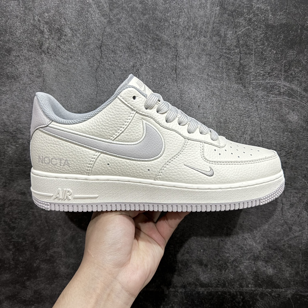 【公司级】NOCTA x Air Force 1 Low 米白灰n原楦头原纸板 打造纯正空军版型 专注外贸渠道 全掌内置蜂窝气垫 #原盒配件 原厂中底钢印、拉帮完美 官方同步上架 货号：N00224-021 Size：36 36.5 37.5 38 38.5 39 40 40.5 41 42 42.5 43 44 44.5 45 编码：LF290300-鞋库