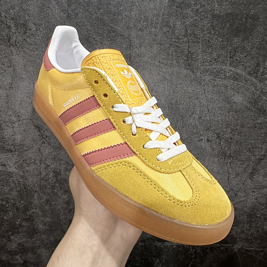 图片[3]-【正确版】AD Gazelle Indoor Trainers 羚羊内训系列低帮复古百搭休闲运动德训风板鞋 IE2959nn90年代经典的复刻版！自60年代以足球训练鞋面世以来,Gazelle就以其经典设计席卷全球。1991年版本的复刻,再造经典Gazelle。采用皮革打造,搭配浊色细节,让这款经典更加简约。 尺码：35.5 36 36⅔ 37⅓ 38 38⅔ 39⅓ 40 40⅔ 41⅓ 42 42⅔ 43⅓ 44 45 编码：DZ230250-鞋库