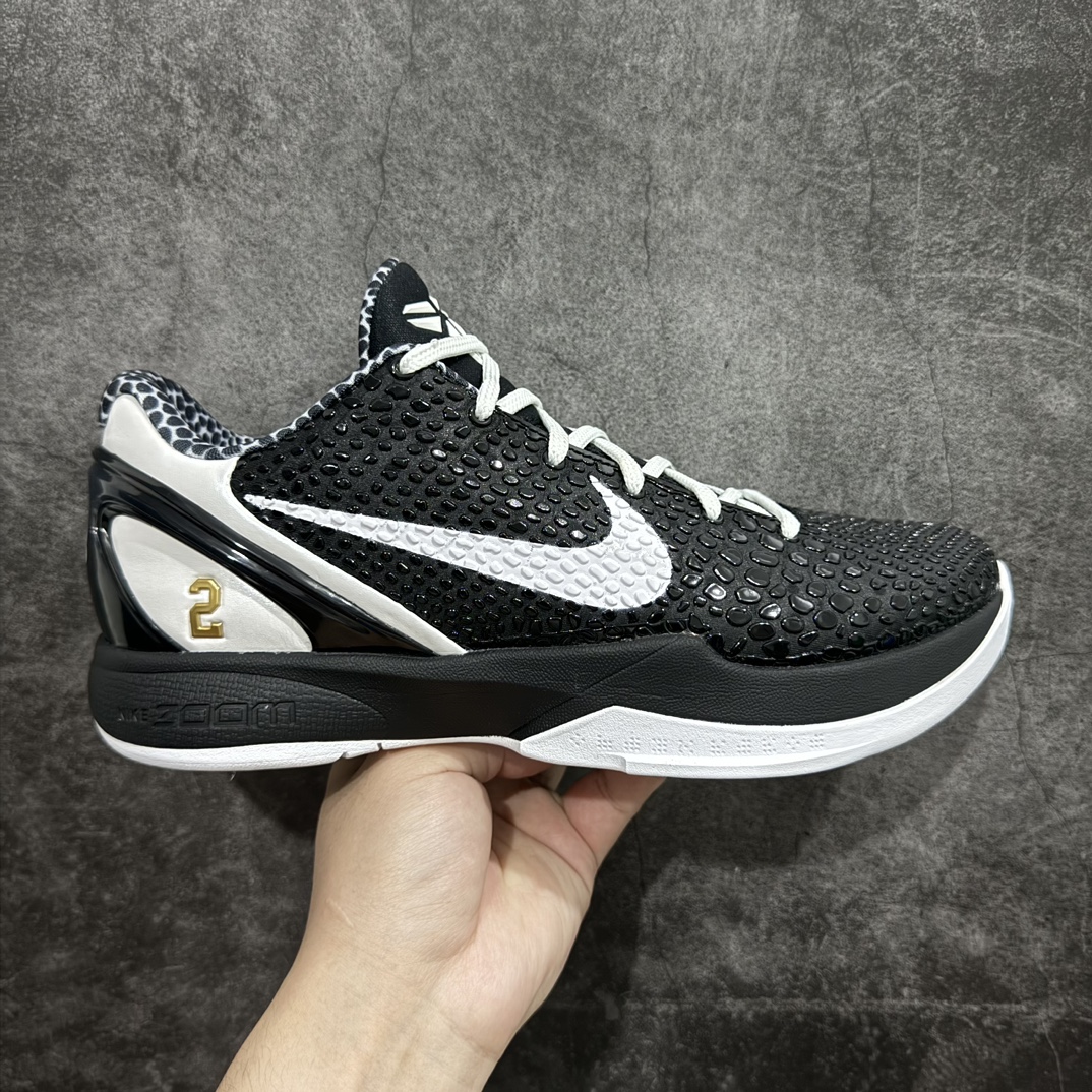 【GX美版】Nike Zoom Kobe 6 Protro \”Mambacita Sweet 16\”GiGi 曼巴基金会 黑白nn完美复刻公司货 前掌超大Zoom Turbo气垫后掌EVA缓震 真正的原汁原味 还原ZP脚感全身鞋材卡料色独家定制 唯一正确喷漆工艺Swoosh 正确凹凸蛇鳞工艺 正确鞋面渐变效果 内全置真动飞态线 独立原厂模具 最大尺码达到48.5码 首批不拼图大几率过验 亲测已过 支持各种高强度实战  尺码：40 40.5 41 42 42.5 43 44 44.5 45 45.5 46 47.5 48.5 49.5 50.5 编码：T1500540-莆田鞋批发中心